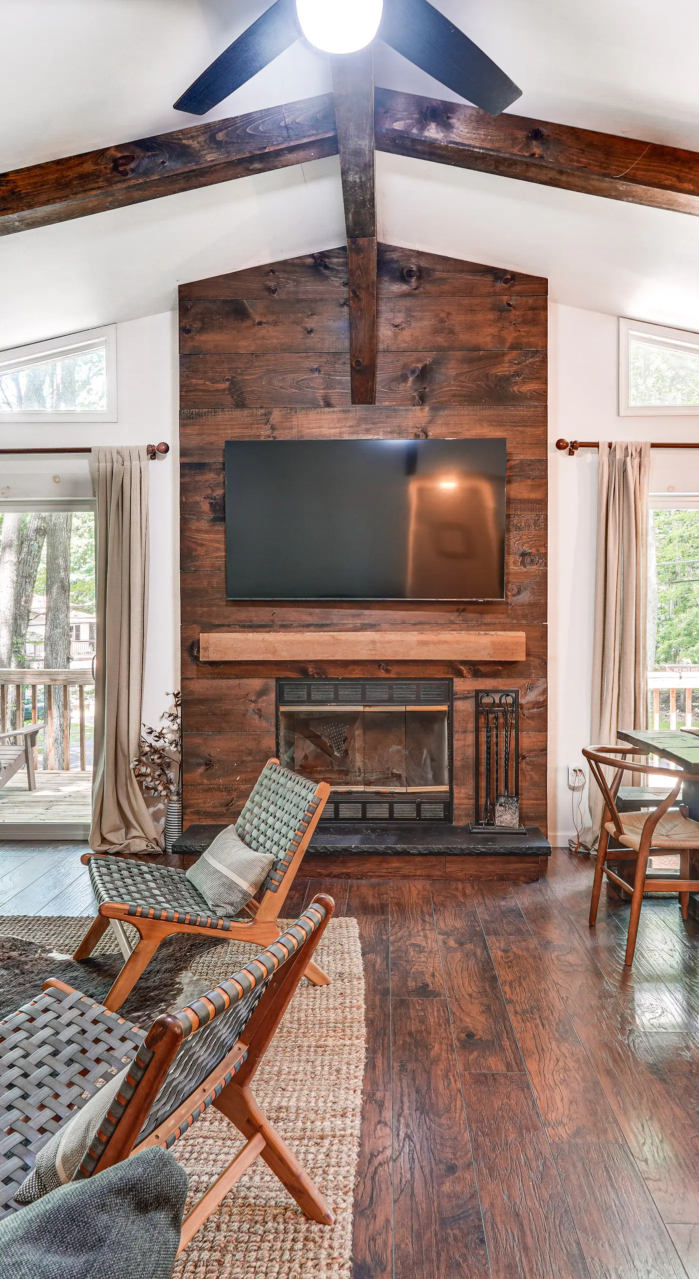 Private Hot Tub: Tree-Lined Poconos Home!