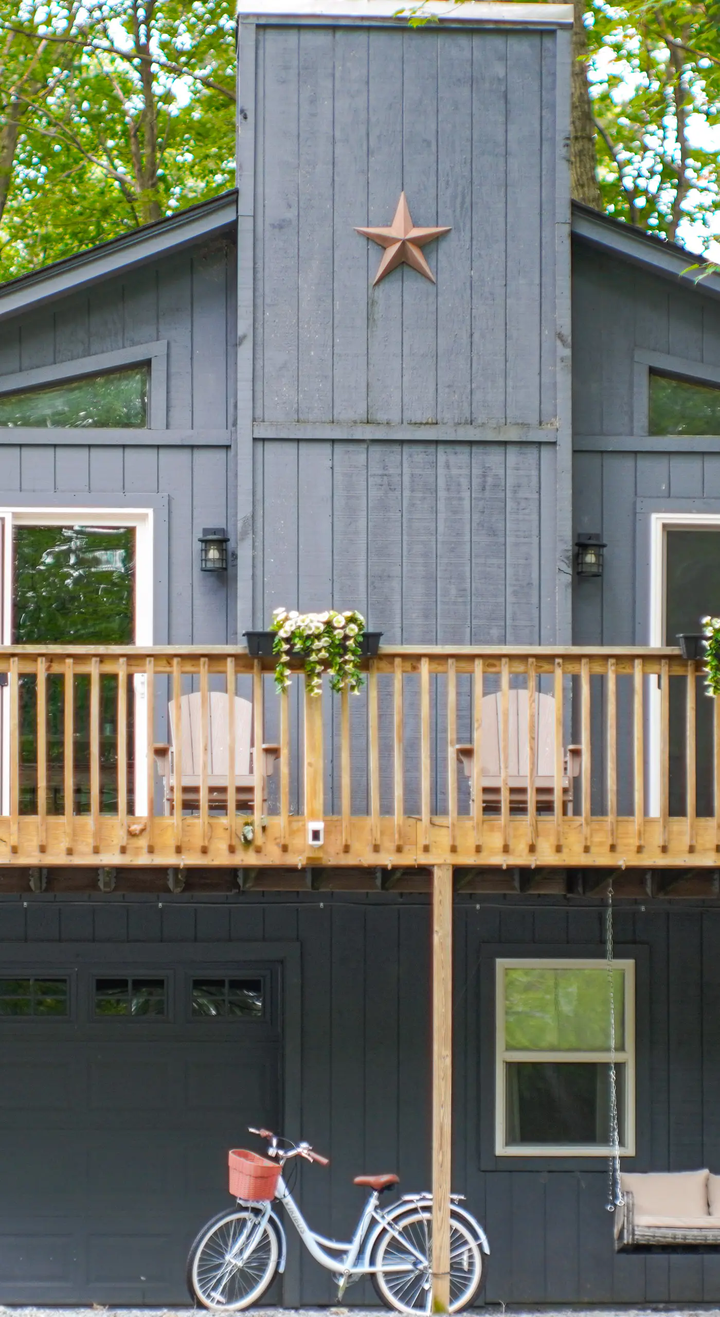 Private Hot Tub: Tree-Lined Poconos Home!