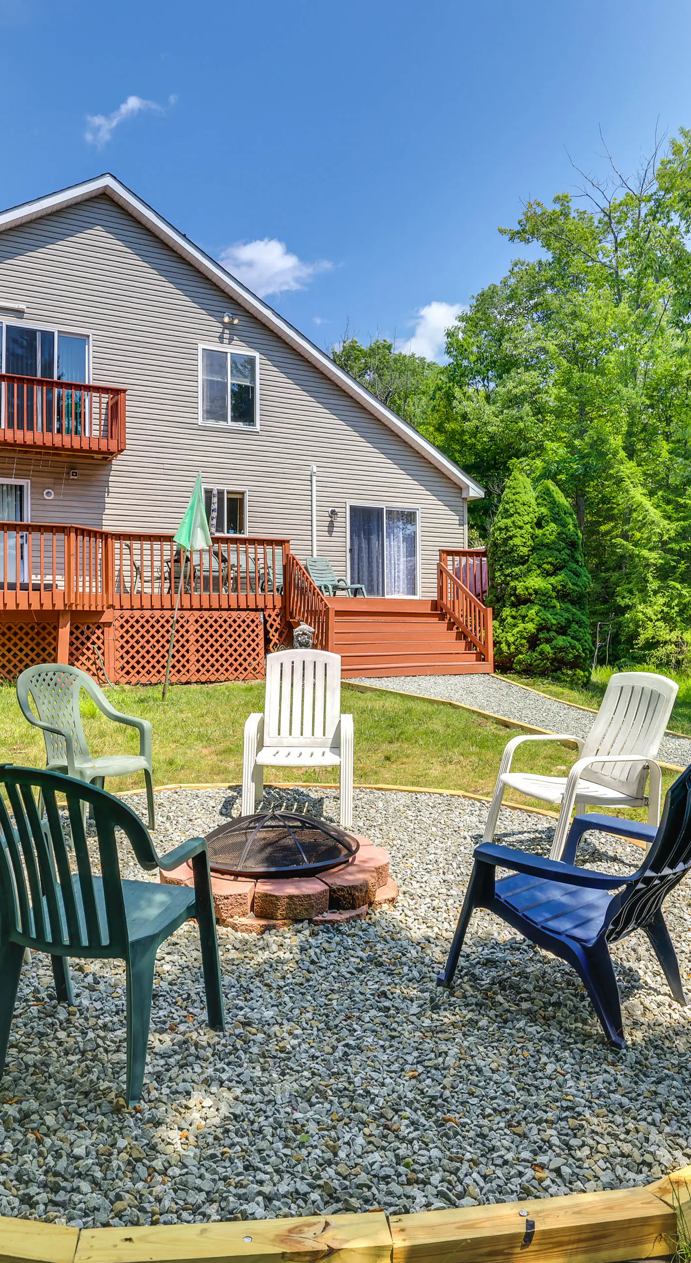 Private Hot Tub: Lakefront Poconos Home!