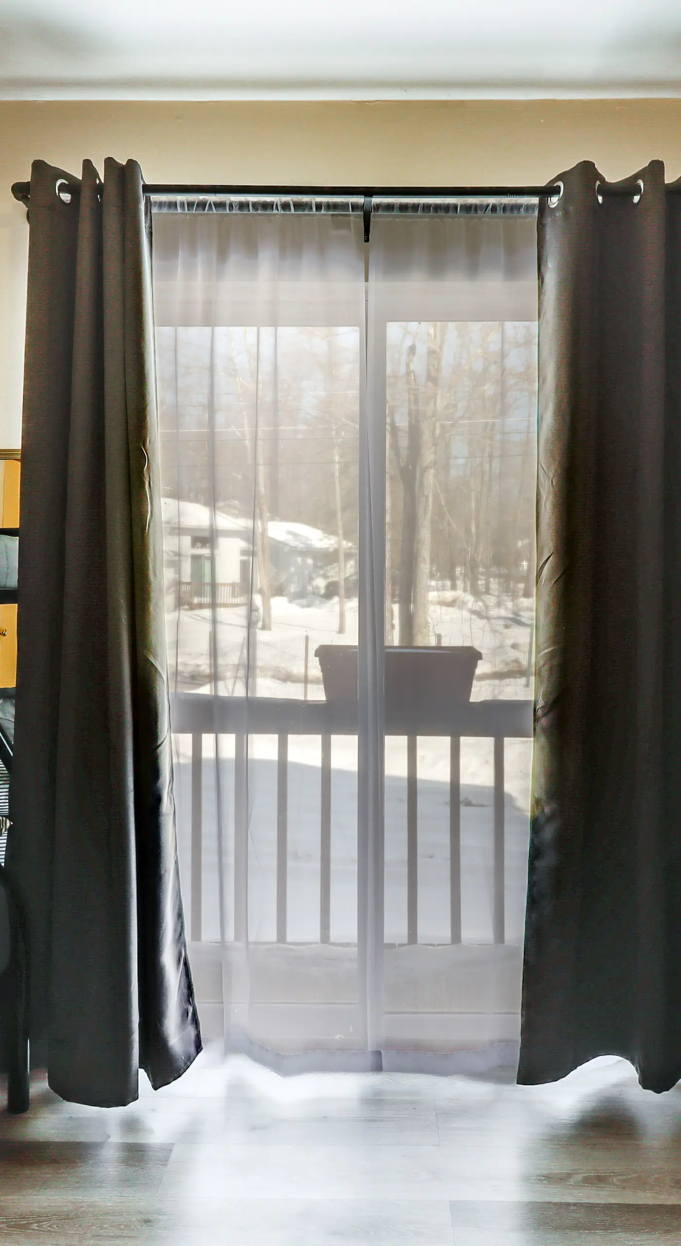Private Hot Tub: Lakefront Poconos Home!