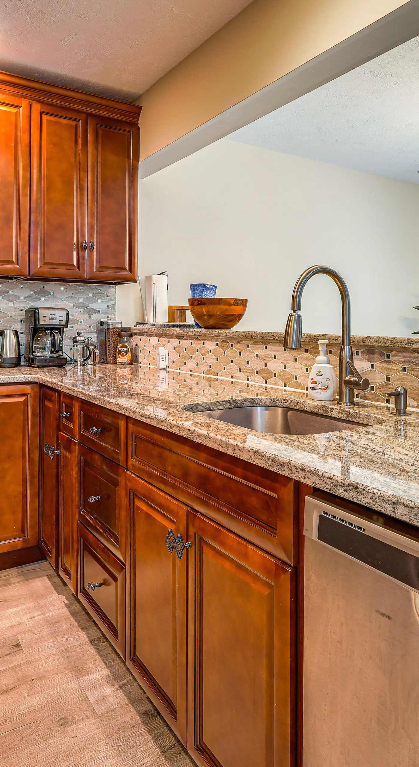 Tannersville Resort Home w/ Deck & Gas Grill!