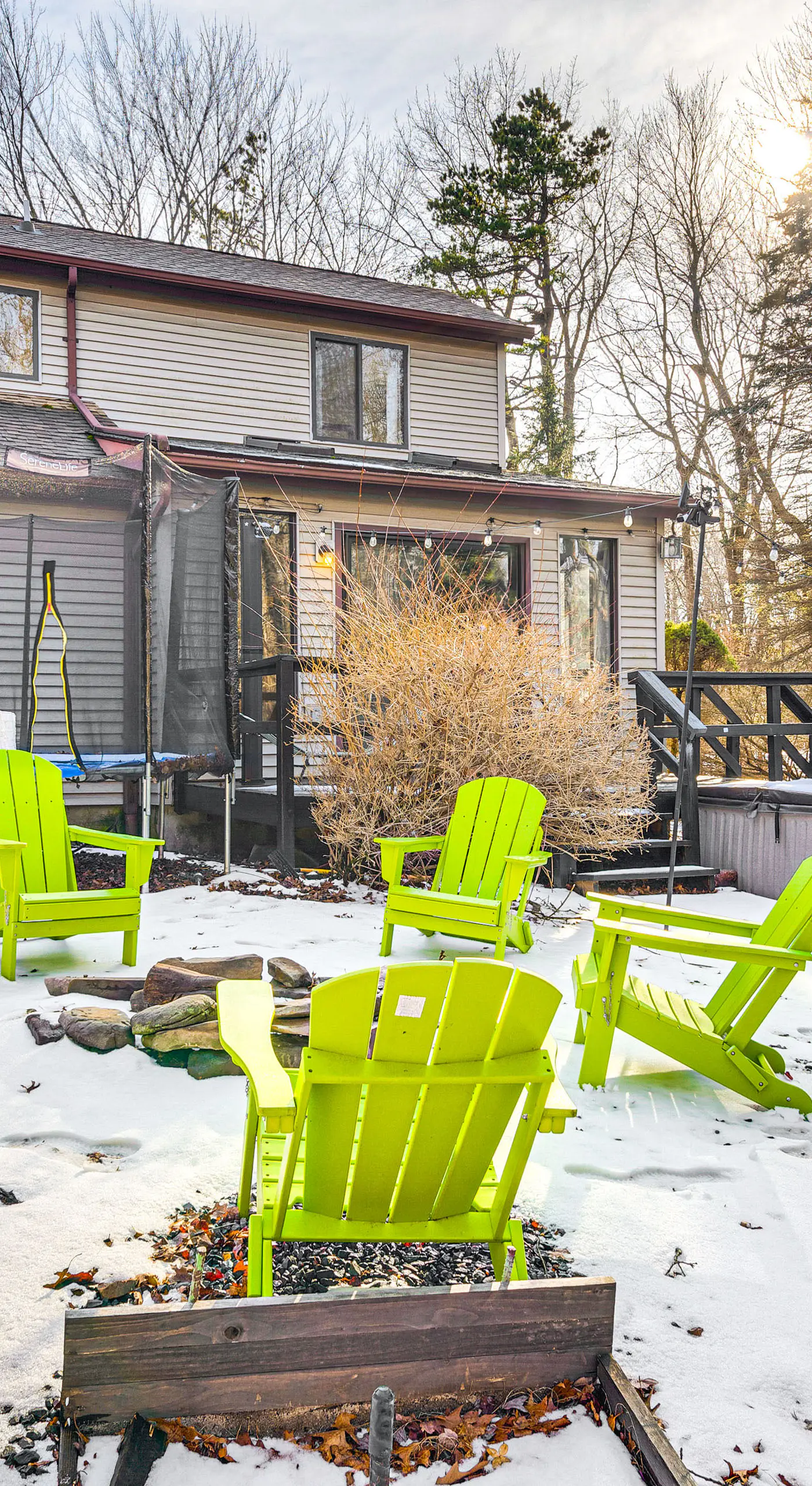 Hot Tub & Game Room: Long Pond Getaway!