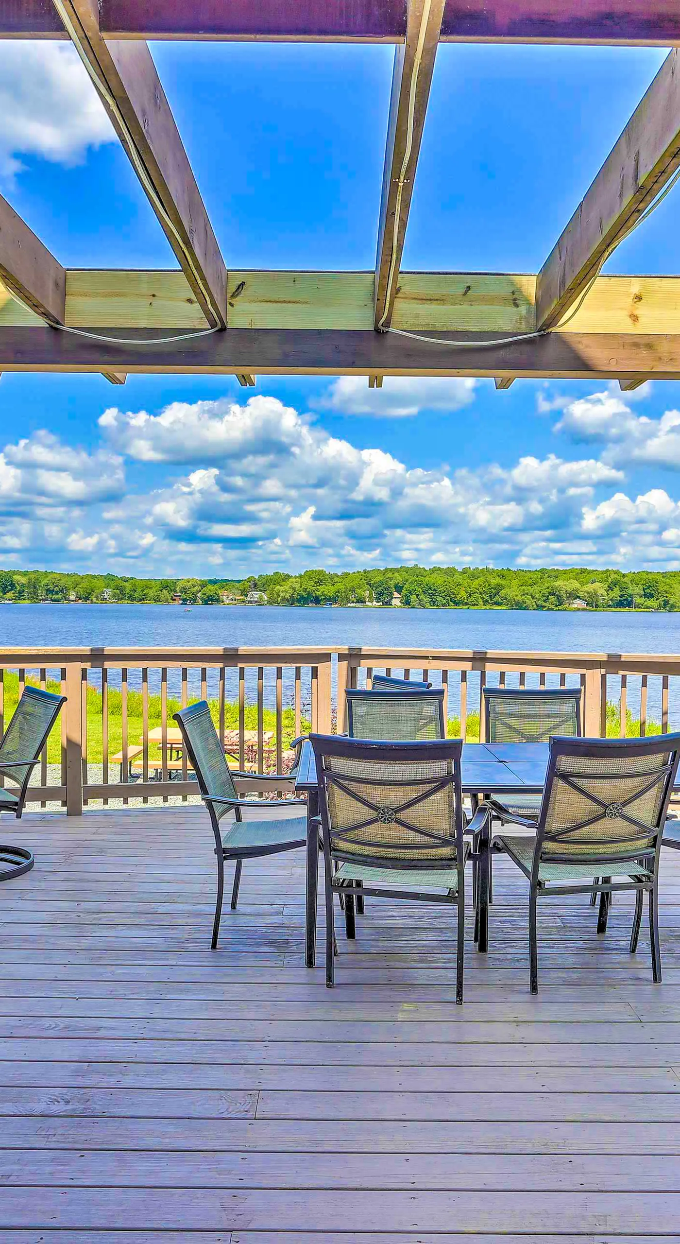 Family Home in Arrowhead Lake w/ Fire Pit!