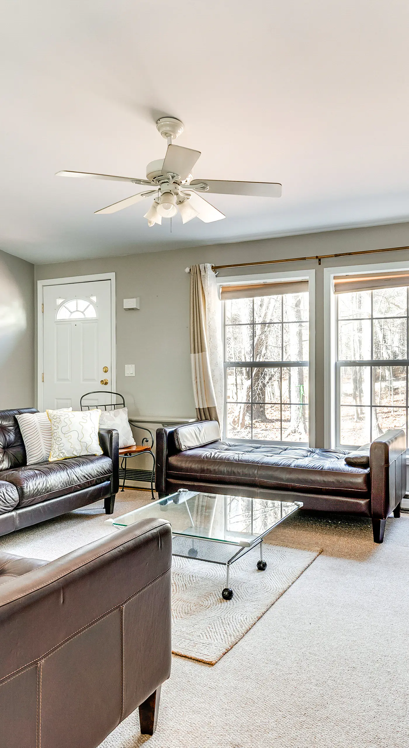 Family Home in Arrowhead Lake w/ Fire Pit!