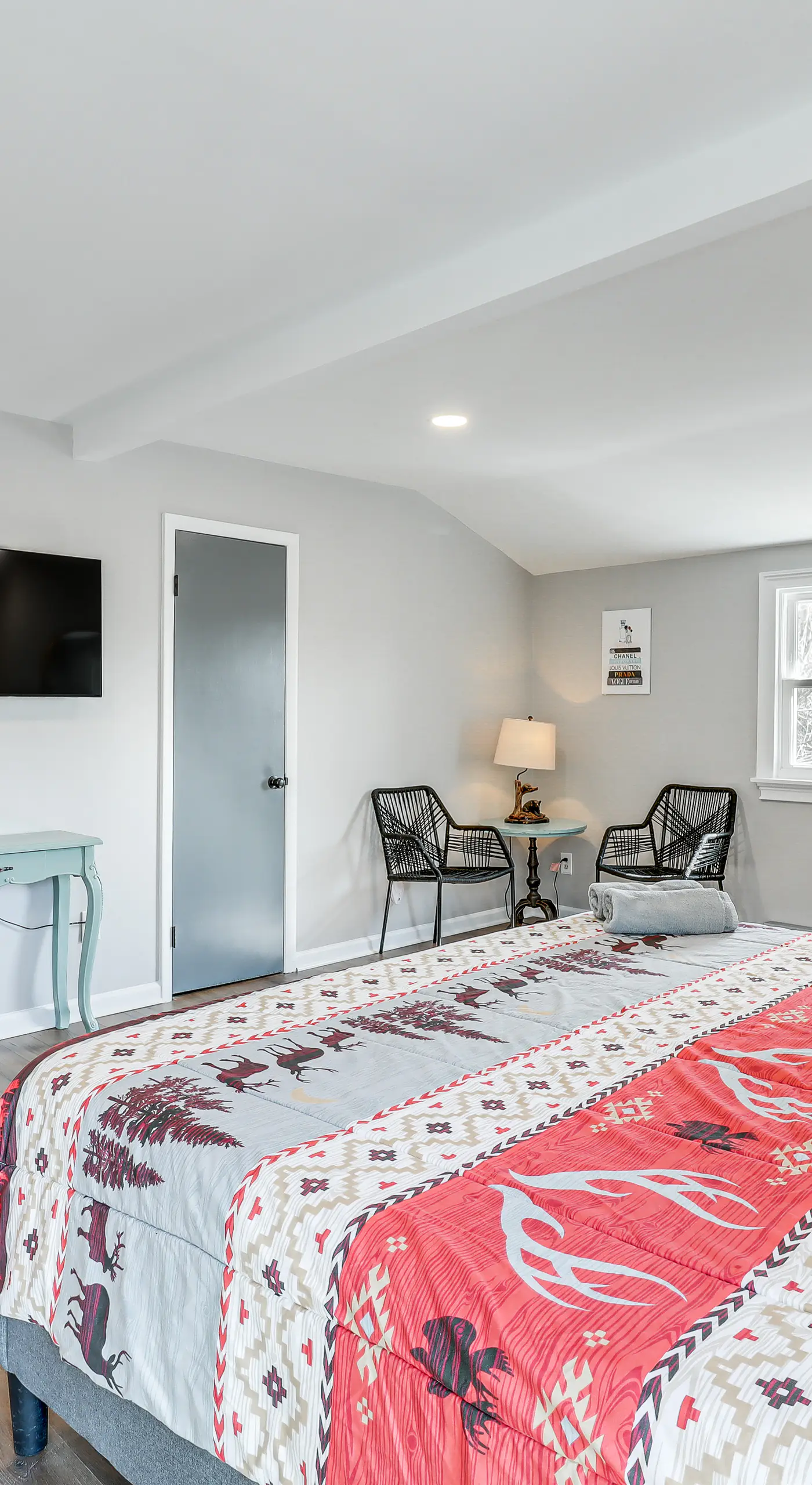 Fire Pit + Game Room: Spacious Poconos Retreat!