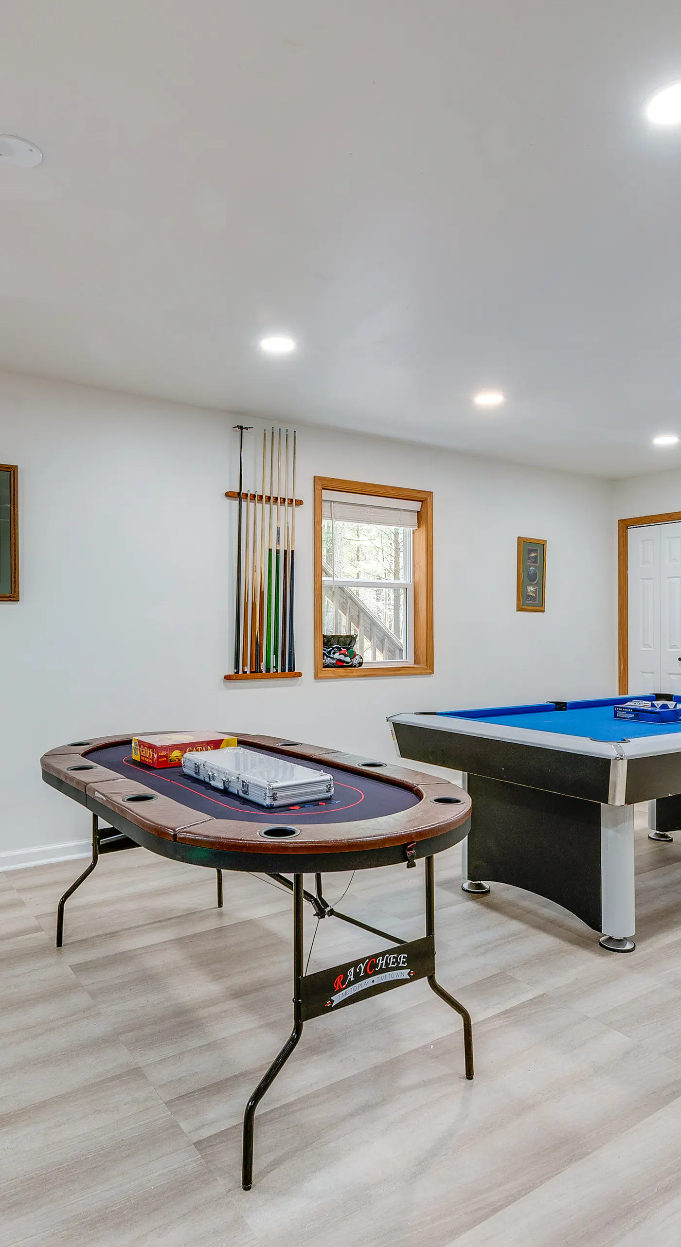 Lakefront Poconos Cabin w/ Deck & Game Room