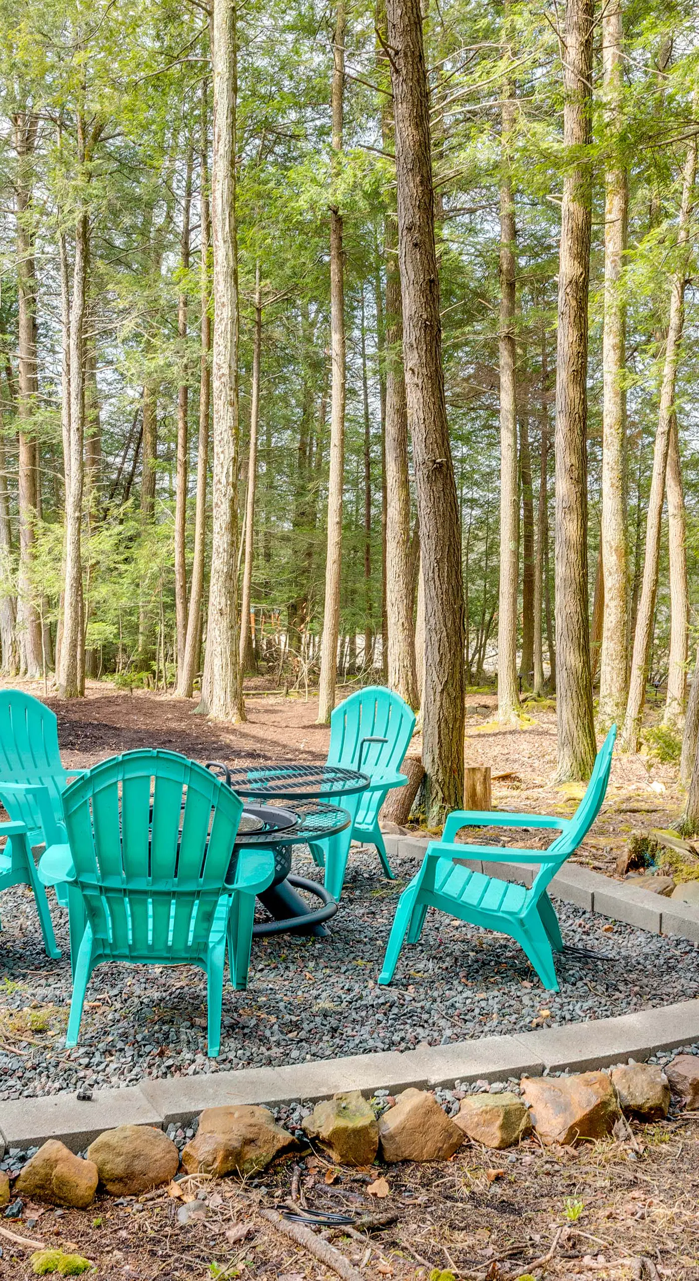 Lakefront Poconos Cabin w/ Deck & Game Room