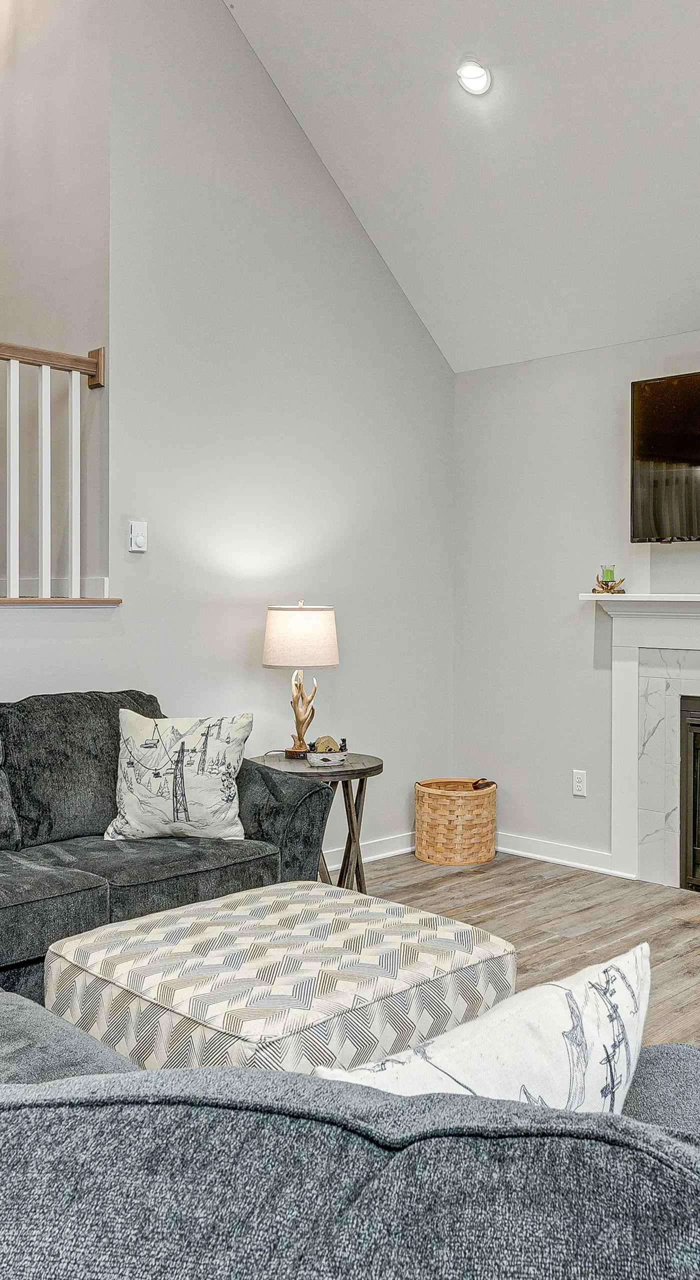 Lake & Pool Access: Poconos Family Getaway!