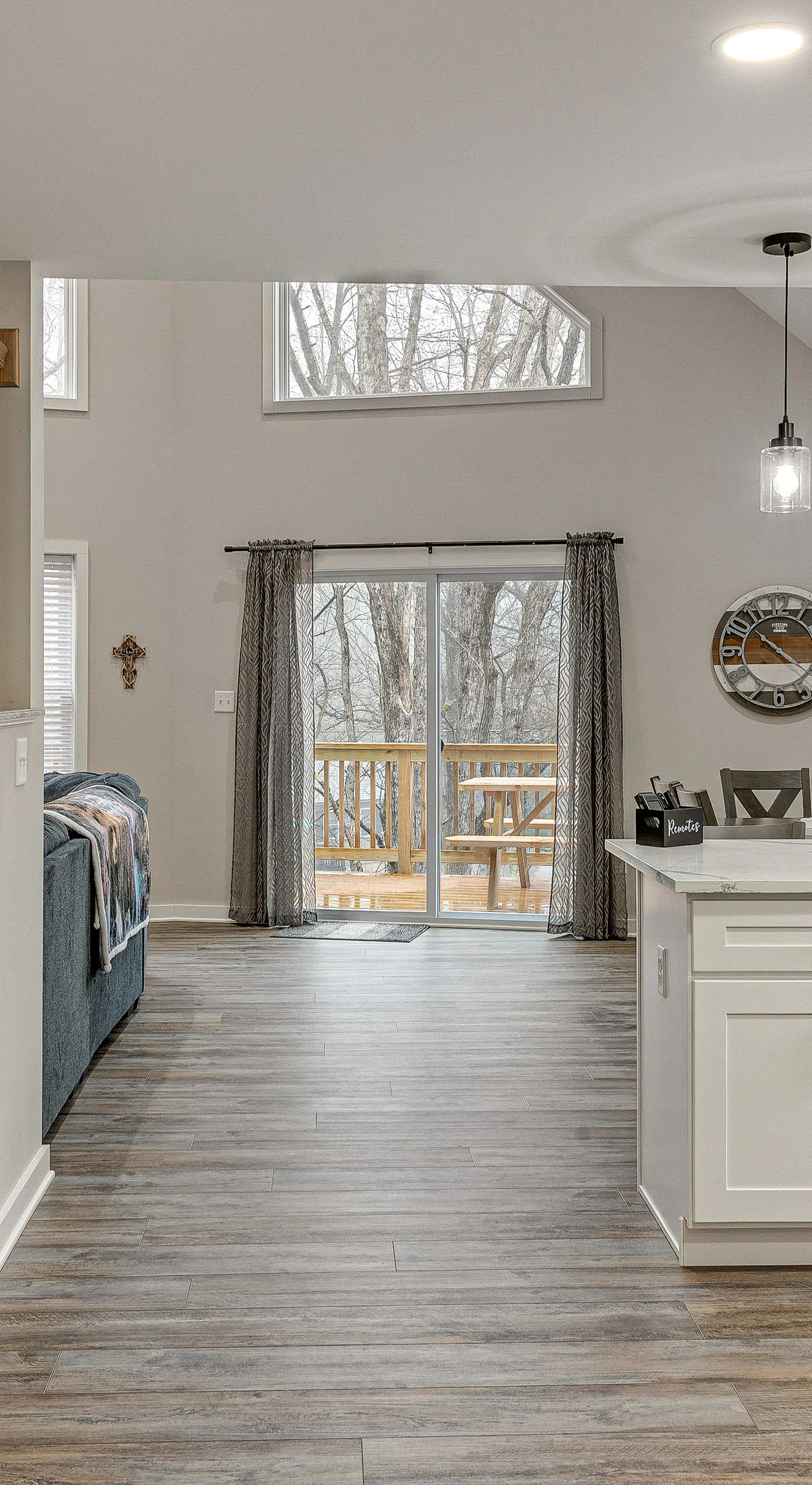 Lake & Pool Access: Poconos Family Getaway!