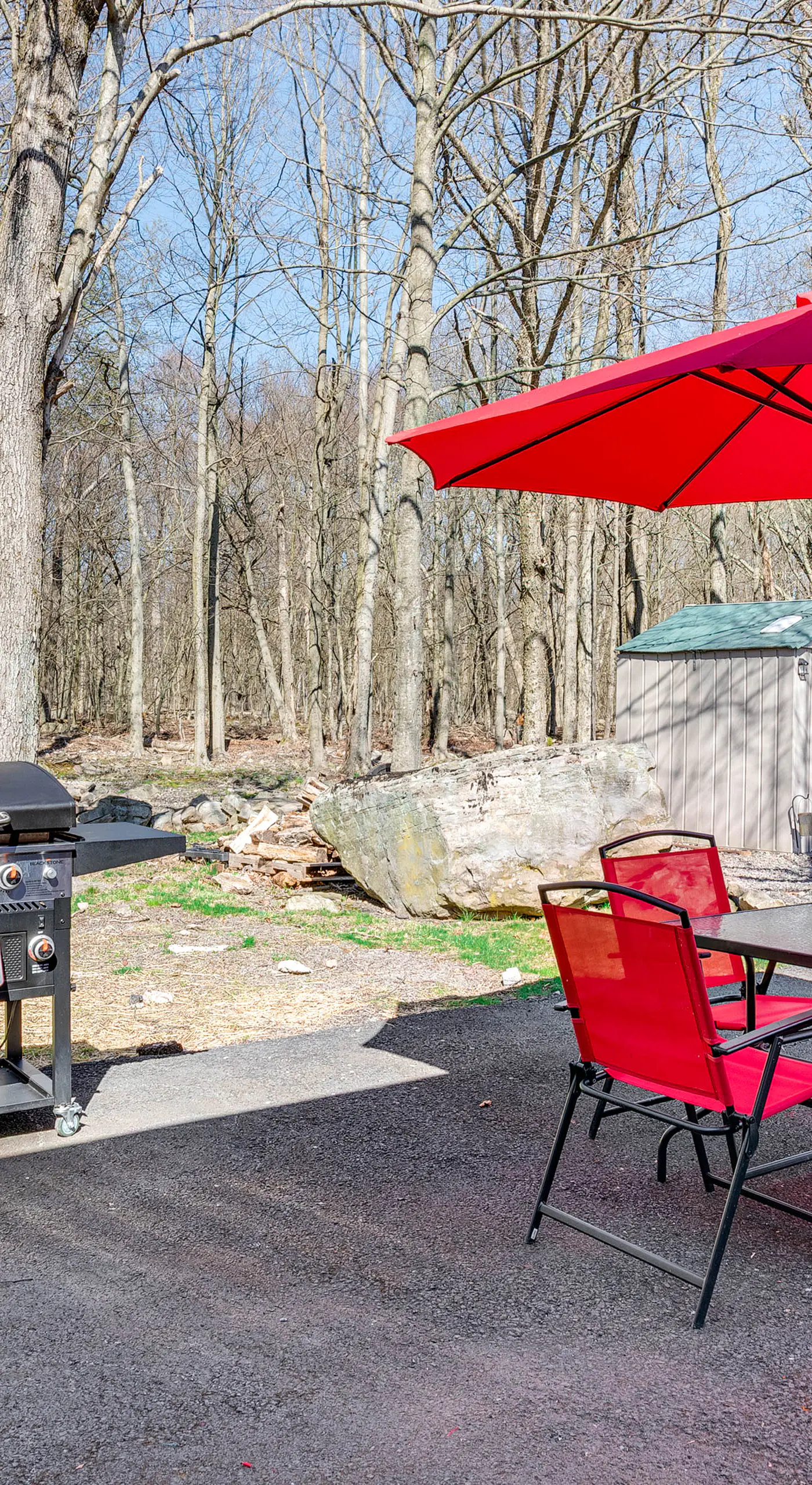 Poconos Hot Tub Haven! 14 Mi to Camelback Resort