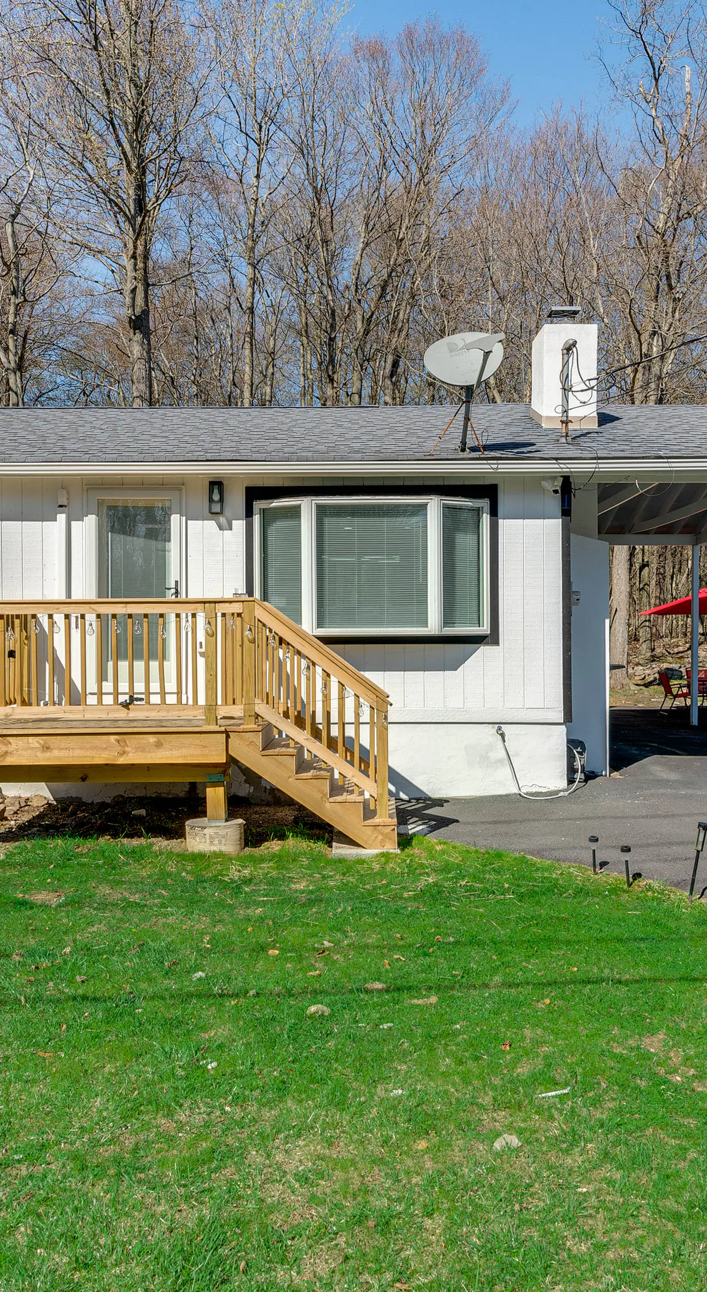 Poconos Hot Tub Haven! 14 Mi to Camelback Resort