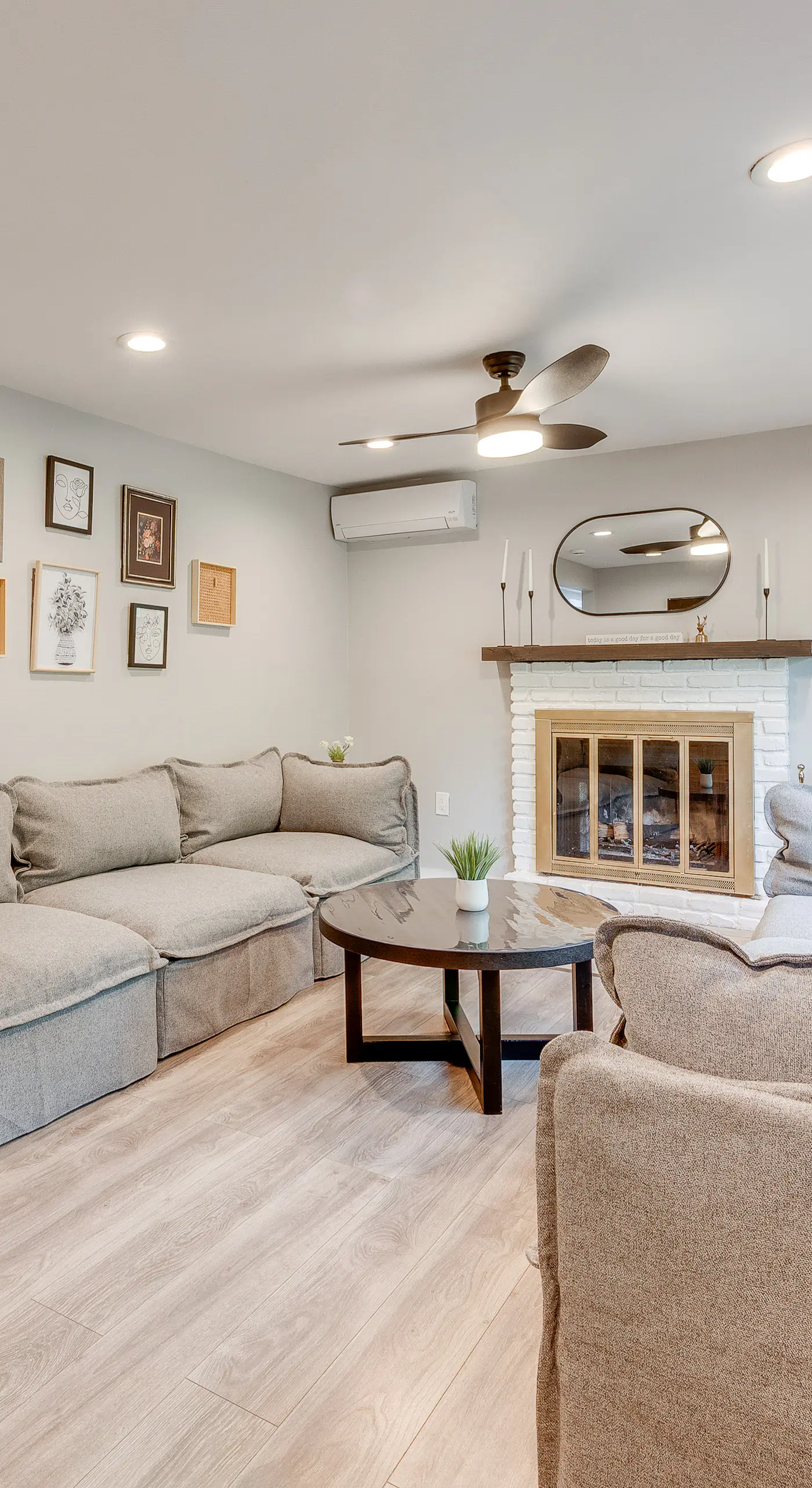 Game Room & Deck: Family Home in Tobyhanna!