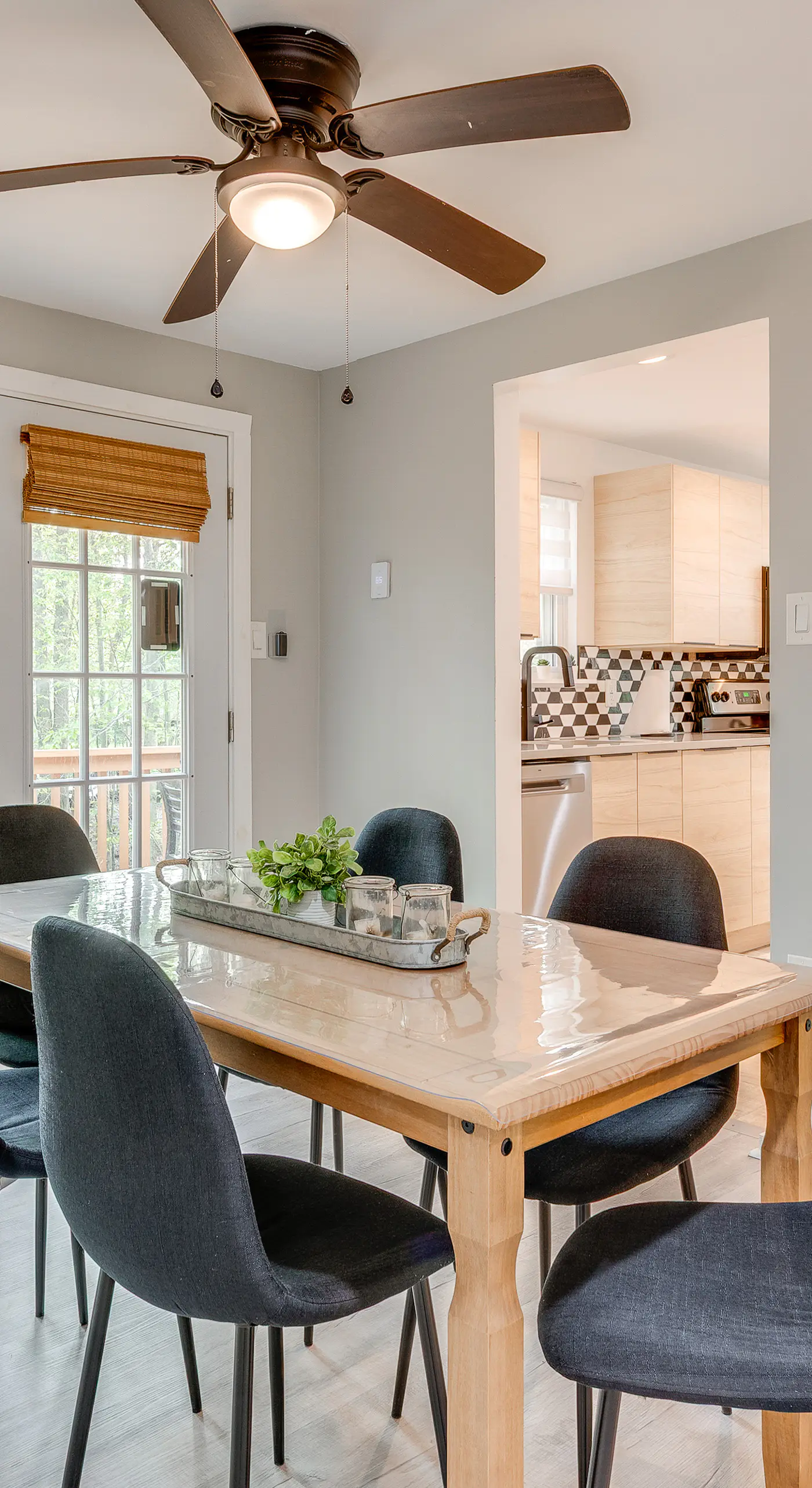 Game Room & Deck: Family Home in Tobyhanna!