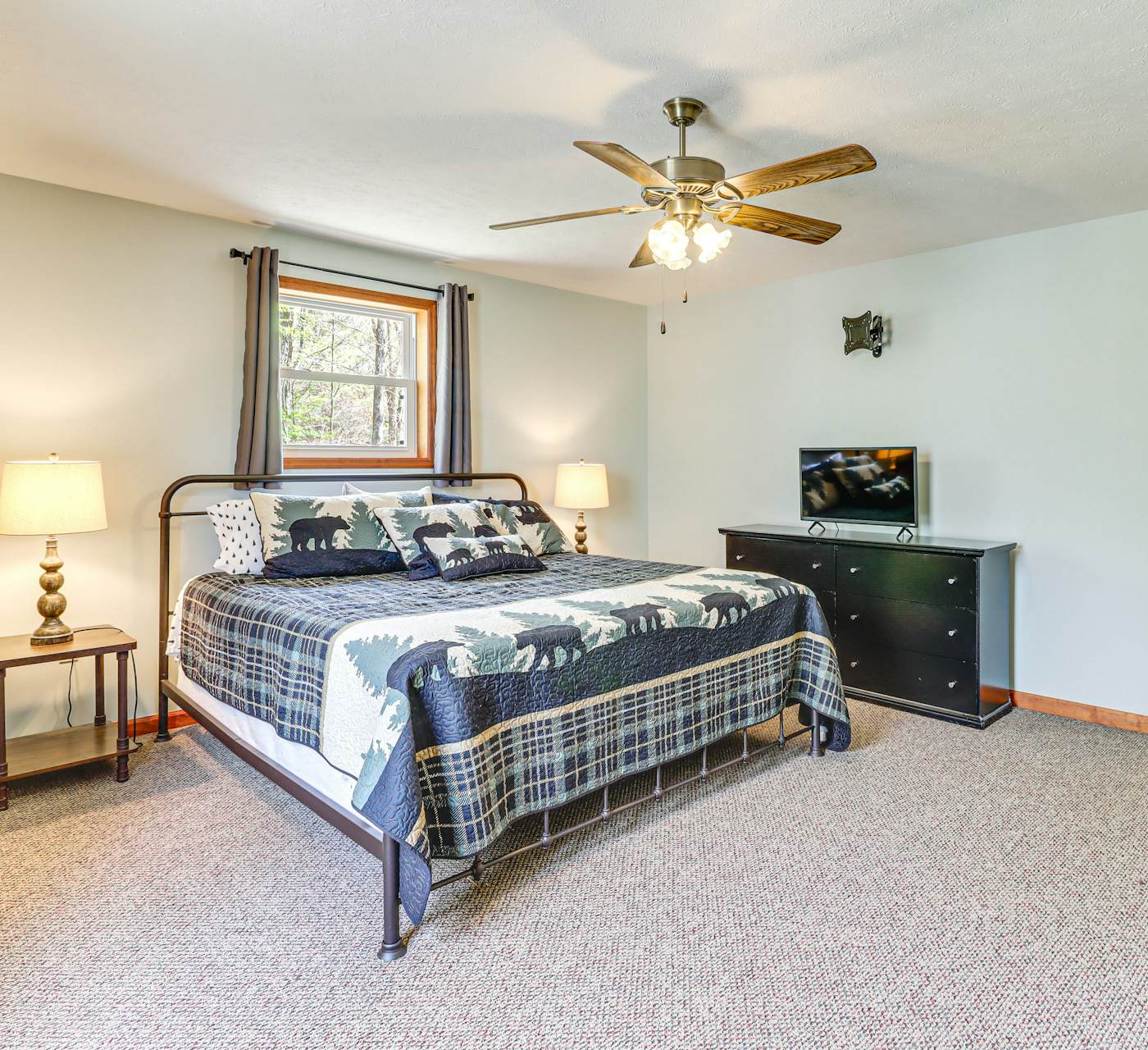 Game Room + Lake Access: Albrightsville Escape