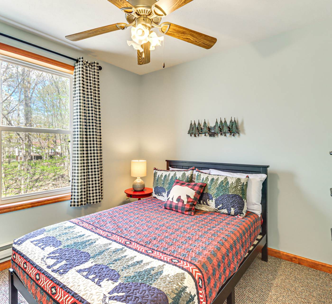 Game Room + Lake Access: Albrightsville Escape