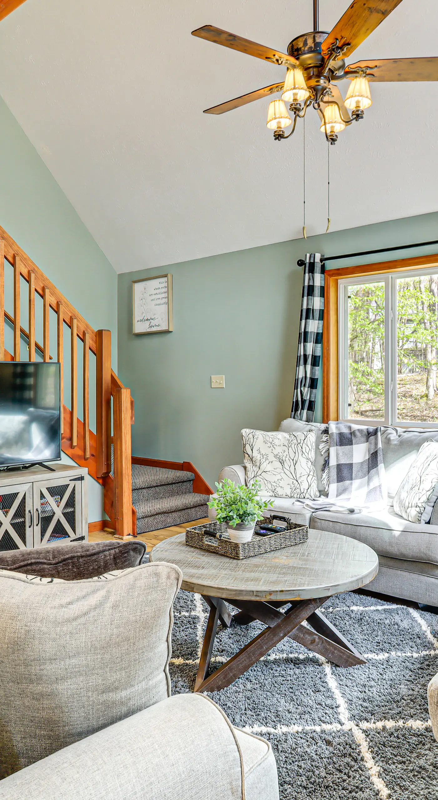 Game Room + Lake Access: Albrightsville Escape