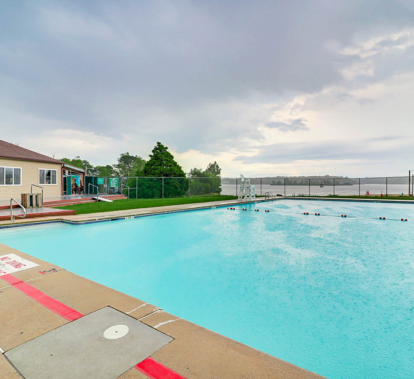 Game Room + Lake Access: Albrightsville Escape