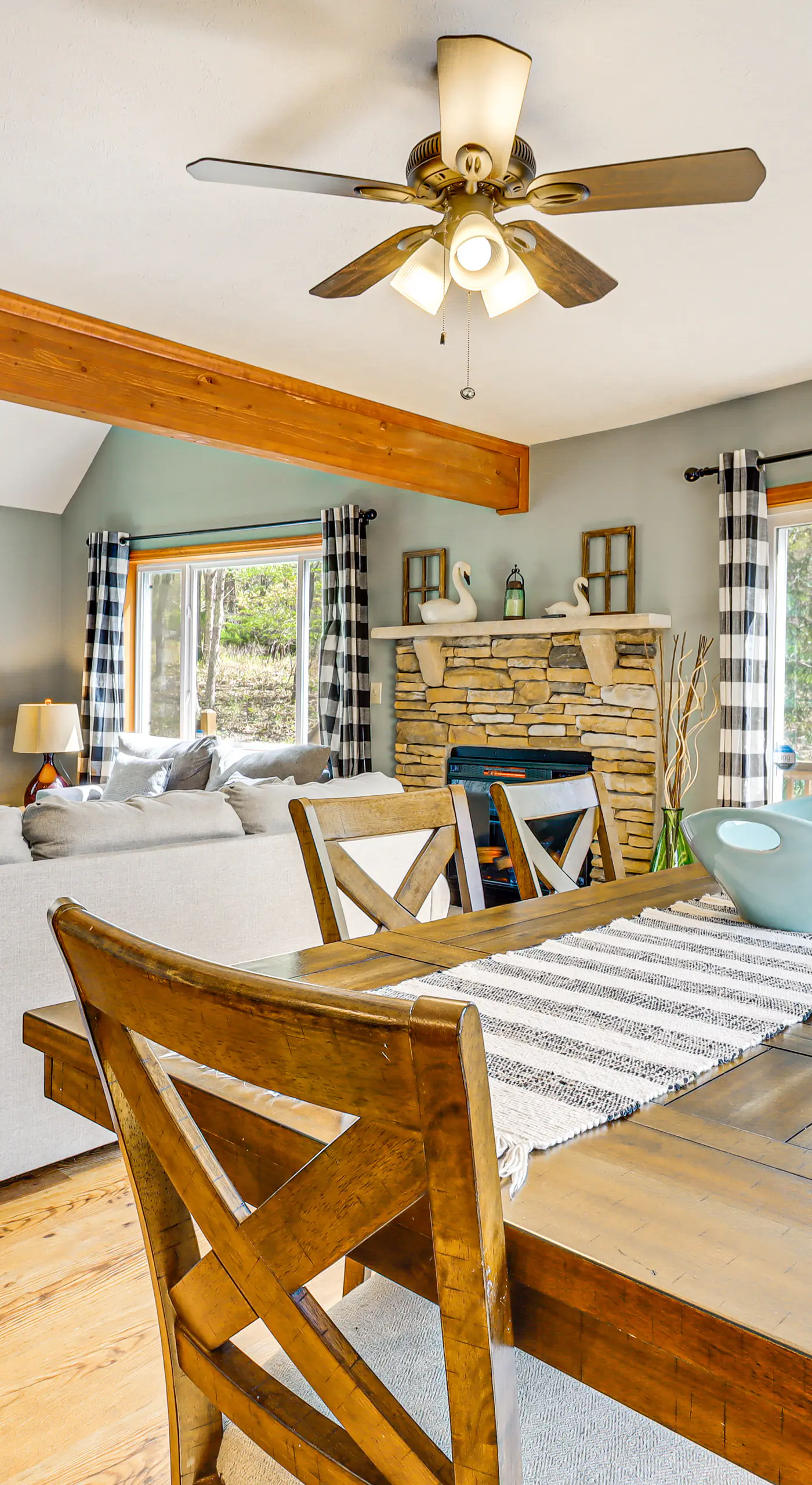 Game Room + Lake Access: Albrightsville Escape