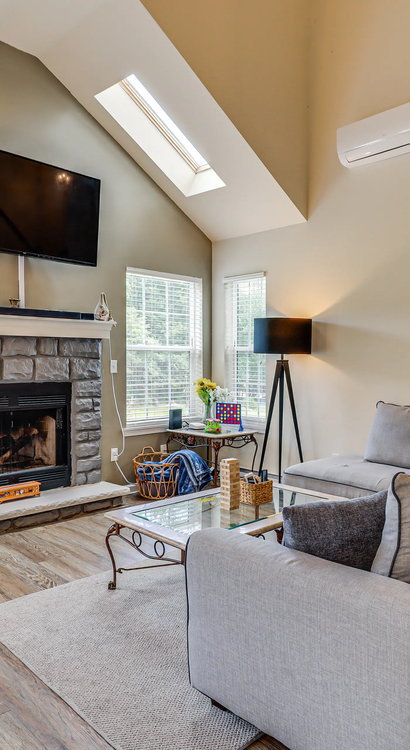 Family Retreat w/ 2 Game Rooms & Deck in Long Pond