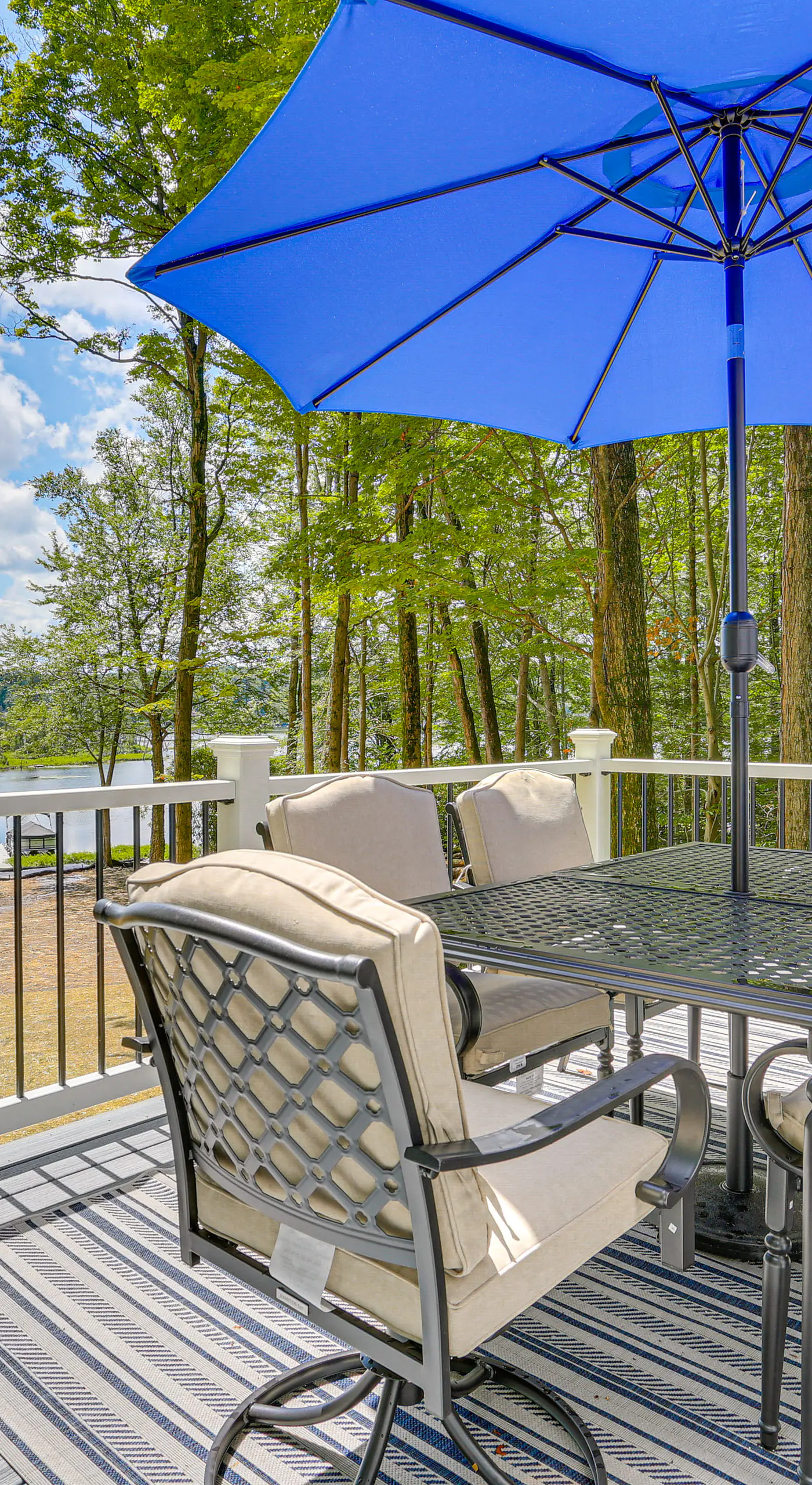 Boat, Fish & Unwind: Waterfront Gem in Pocono Mtns