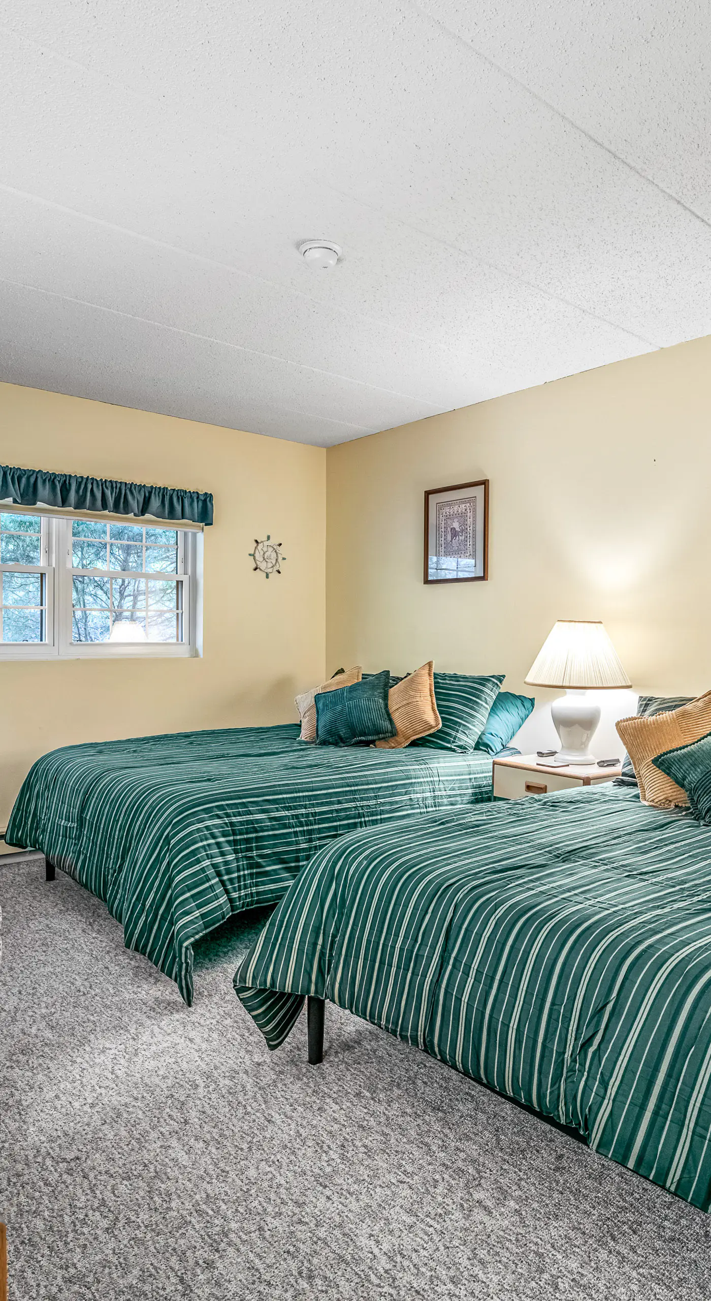 Epic Views & Pool Access! Gem on Big Boulder Lake