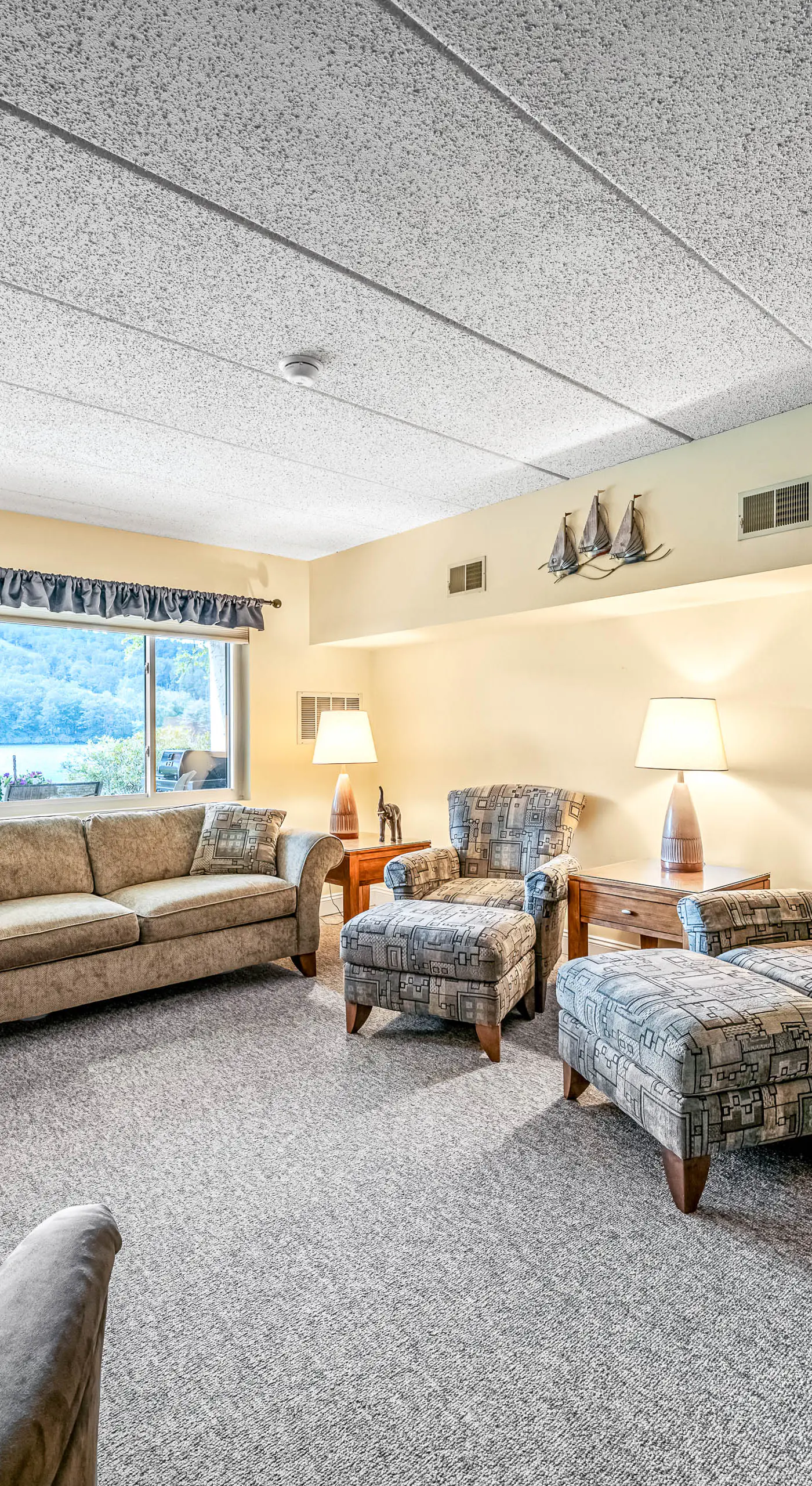 Epic Views & Pool Access! Gem on Big Boulder Lake