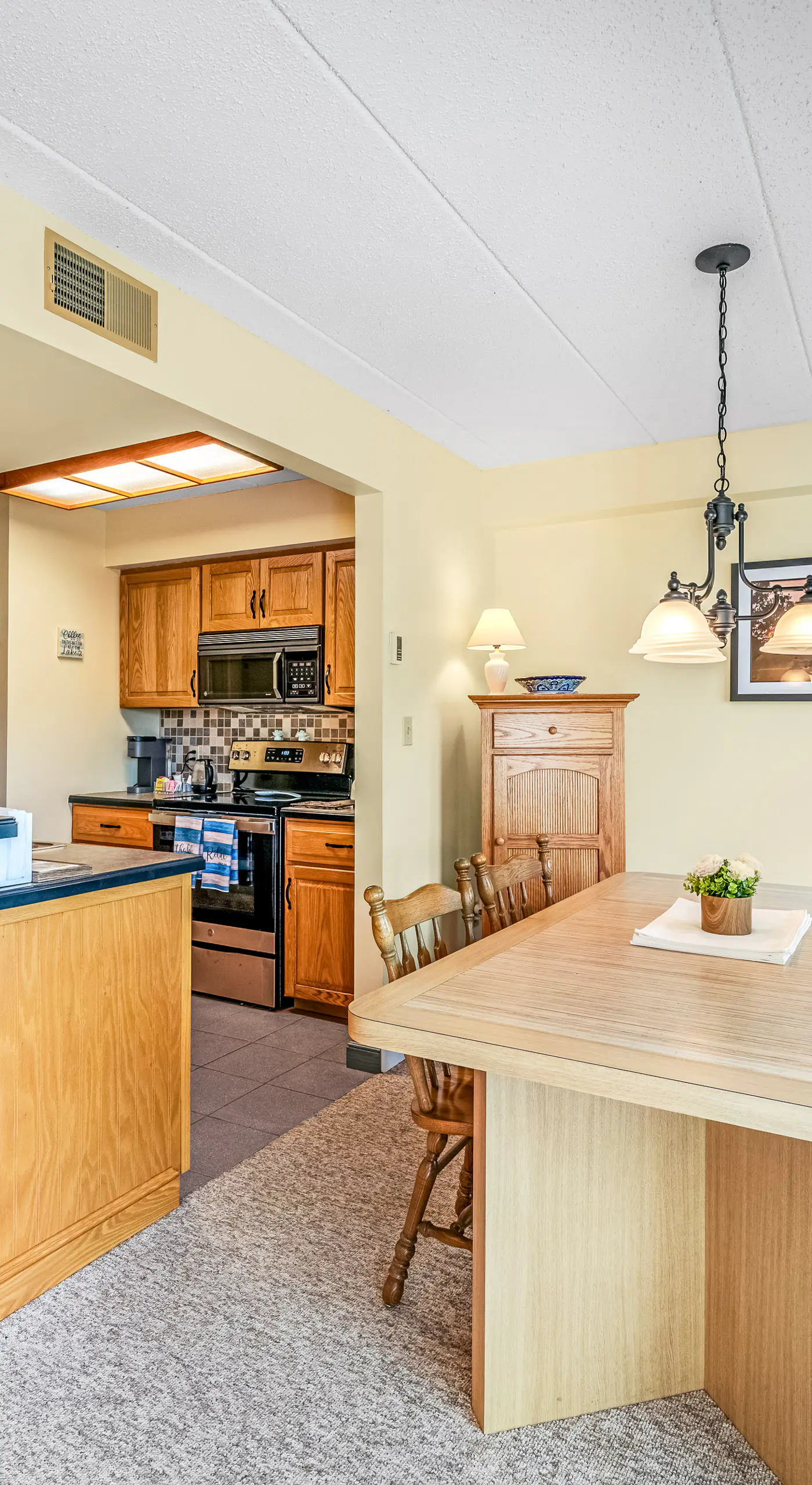 Epic Views & Pool Access! Gem on Big Boulder Lake
