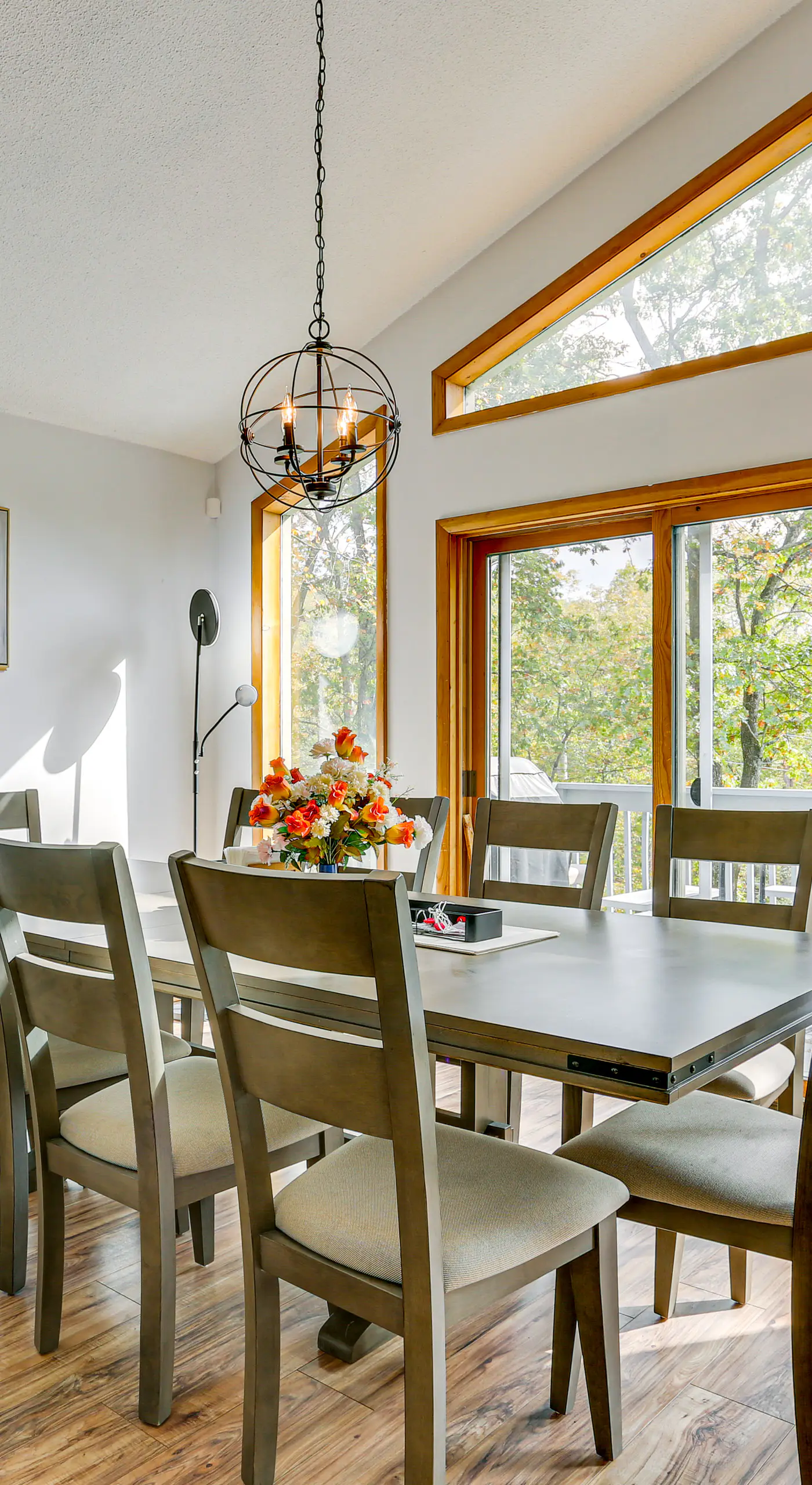 Luxury Home w/ Game Room, 4 Mi to Bushkill Falls!