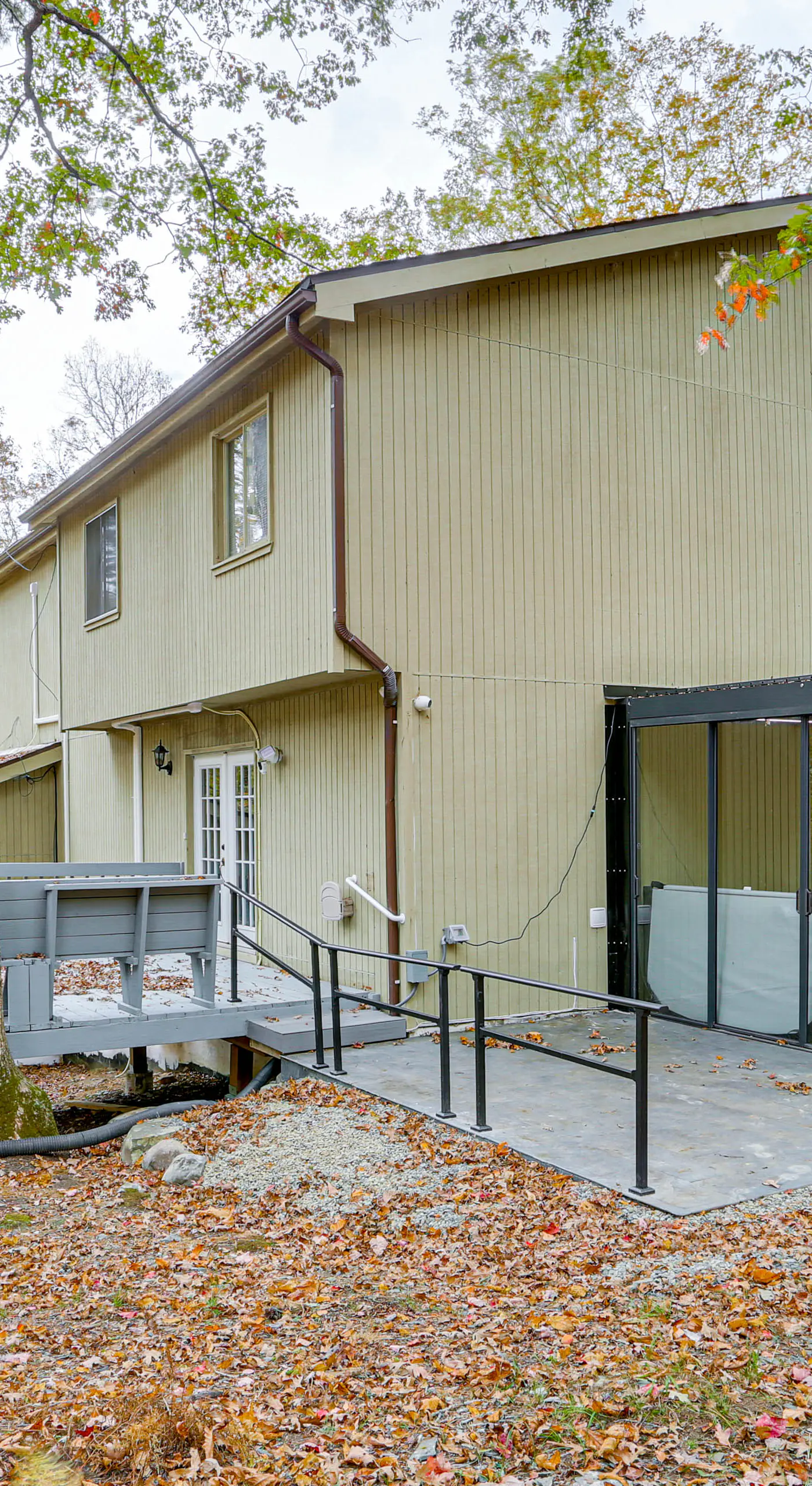 Luxury Home w/ Game Room, 4 Mi to Bushkill Falls!