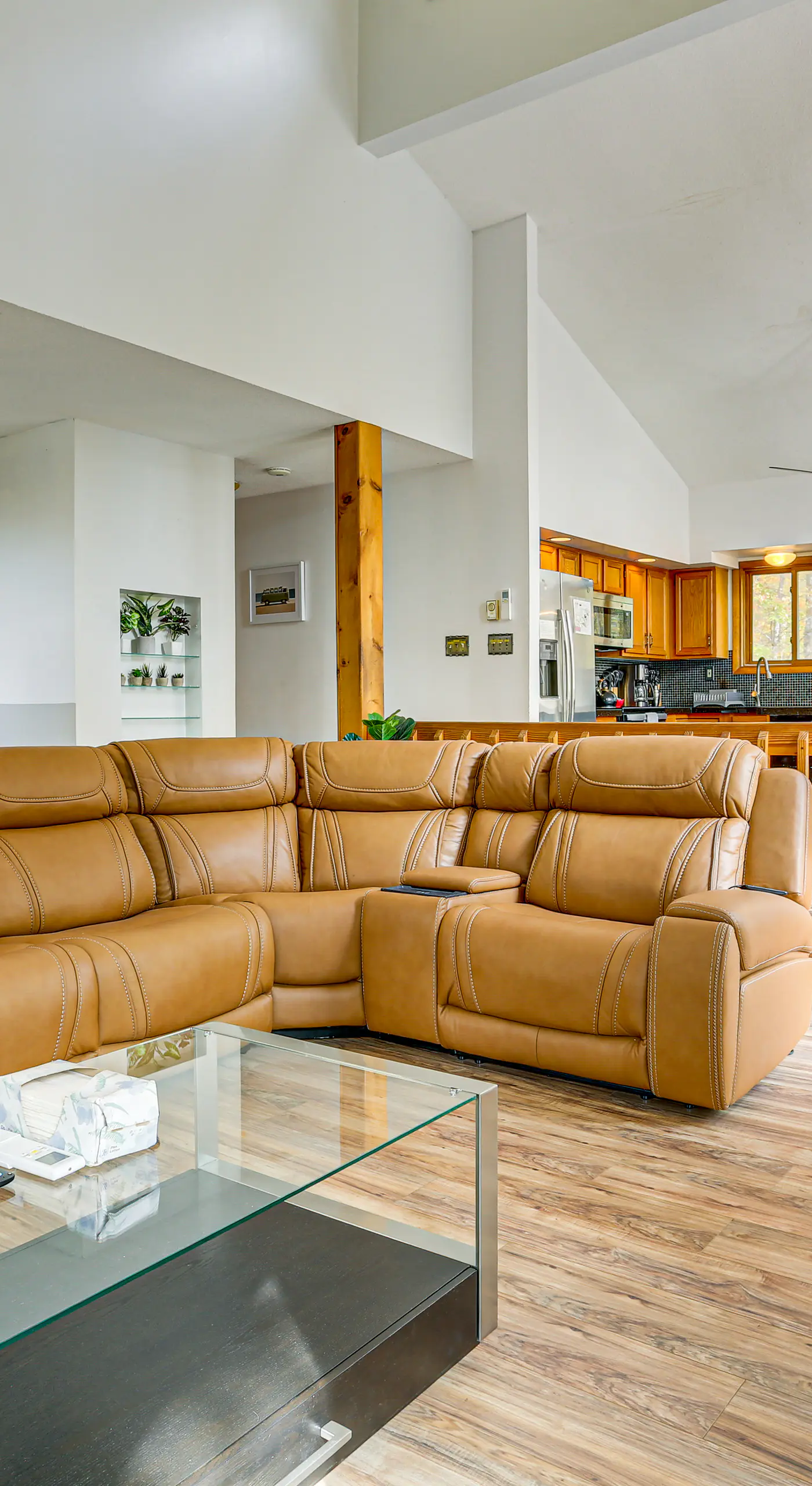 Luxury Home w/ Game Room, 4 Mi to Bushkill Falls!