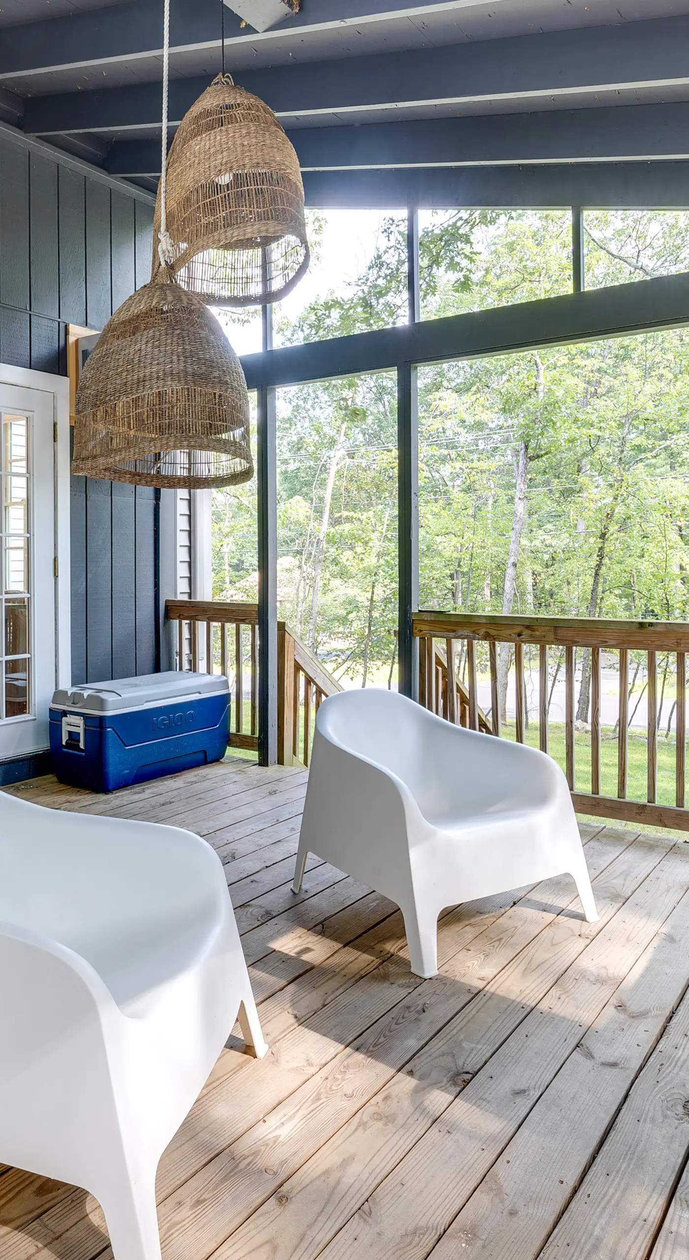 Private Yard, Playset: Family Home in Penn Estates