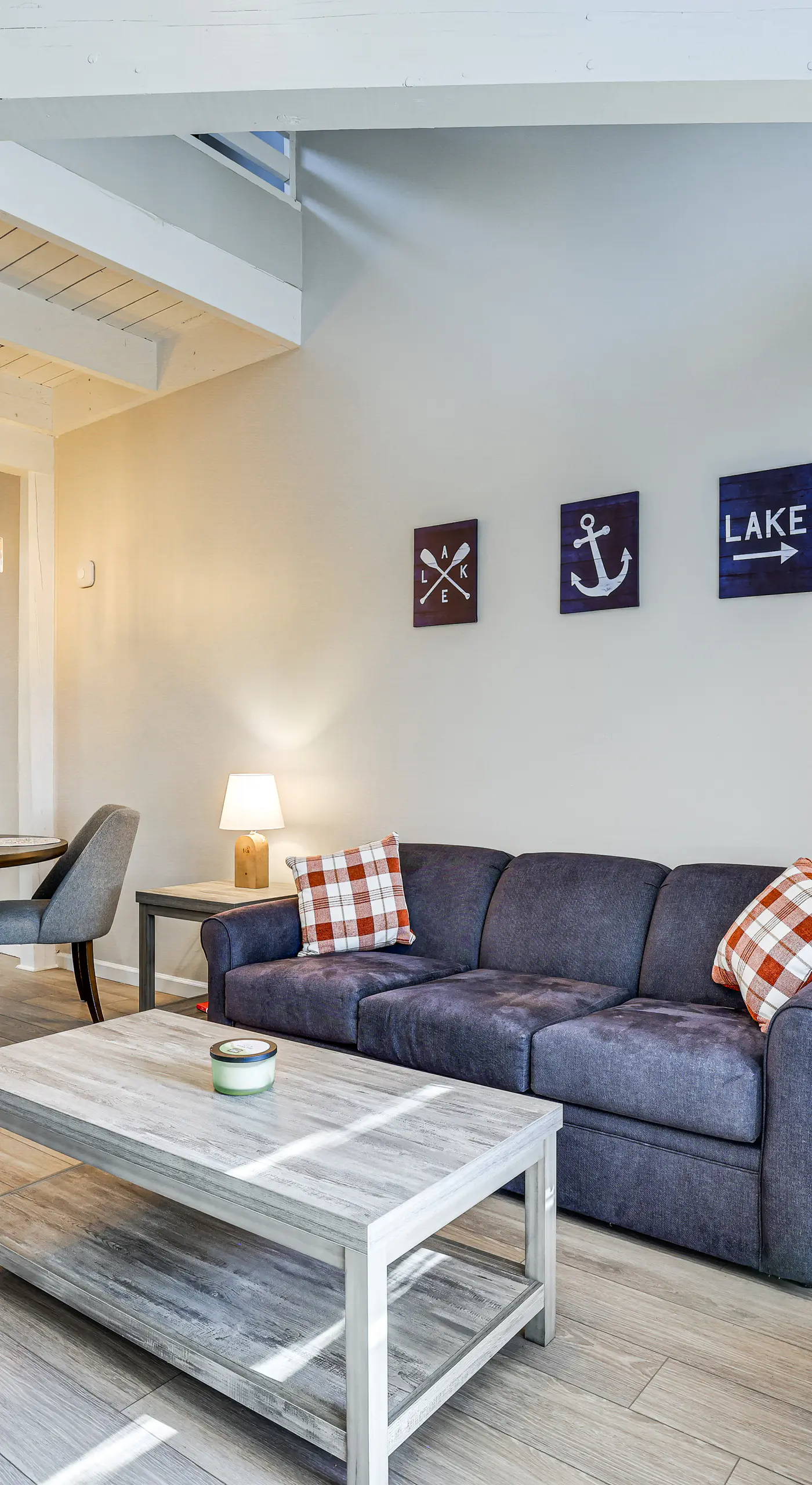 Steps to Lake Tanglwood: Tranquil Wooded Retreat