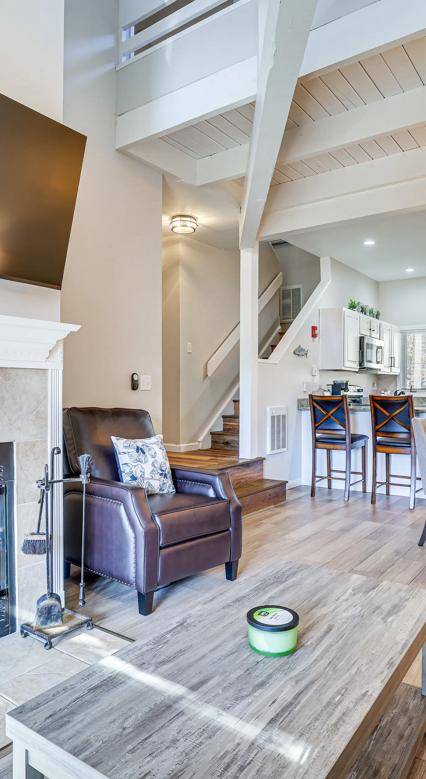 Steps to Lake Tanglwood: Tranquil Wooded Retreat