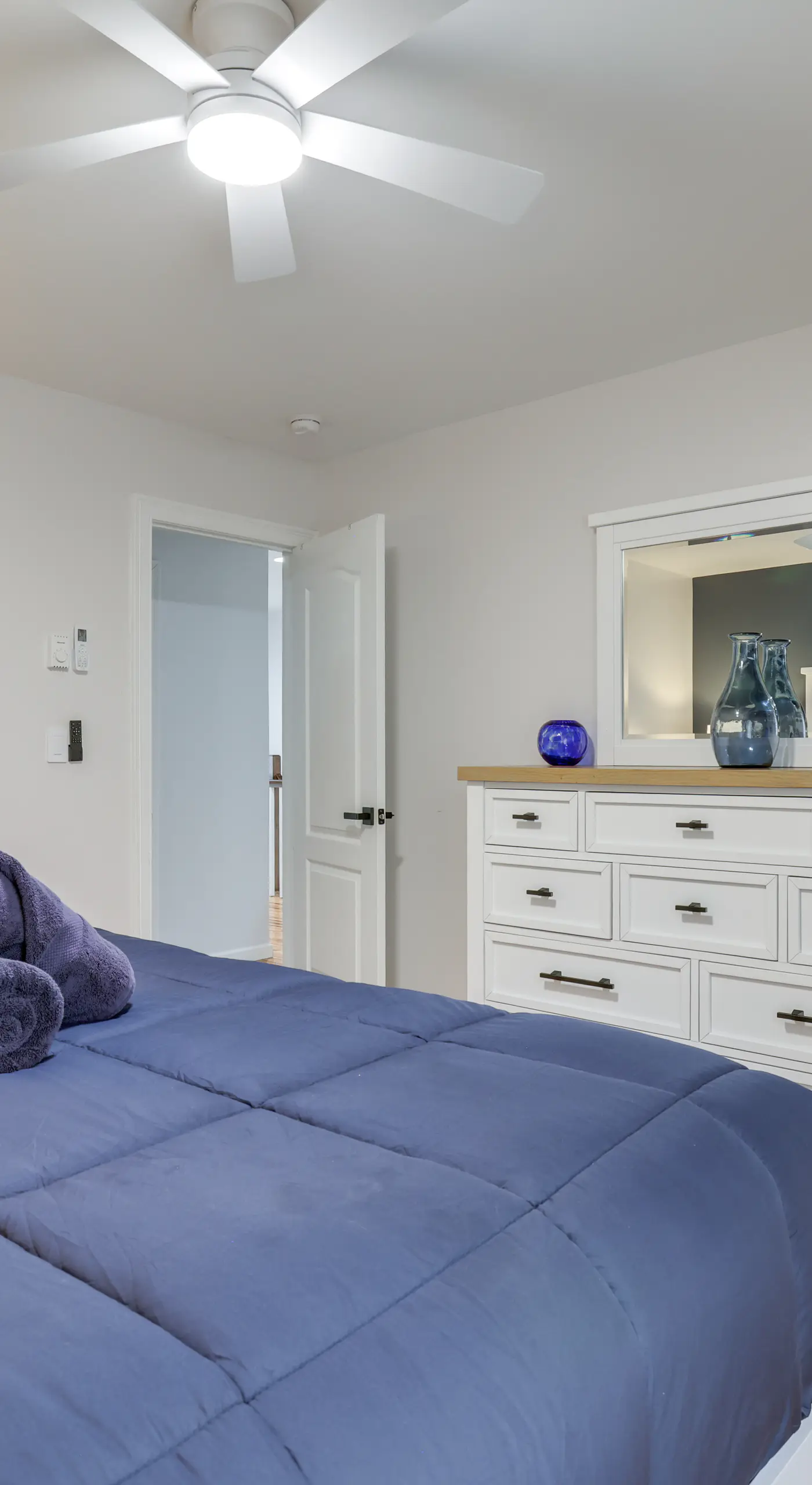 Waterfront Arrowhead Lake Retreat w/ Resort Perks!