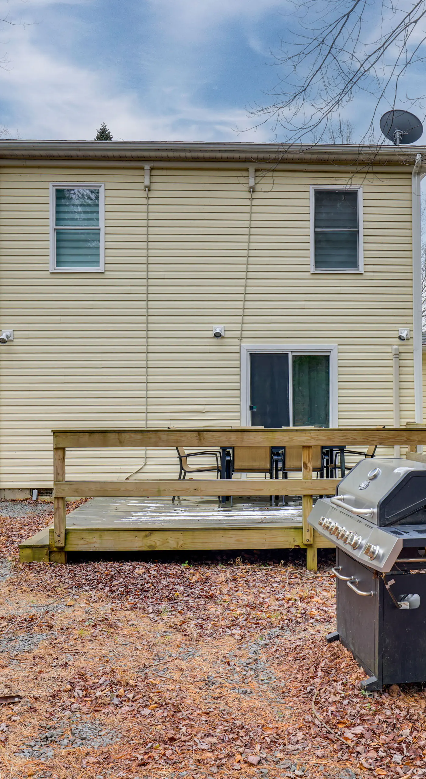 Waterfront Arrowhead Lake Retreat w/ Resort Perks!