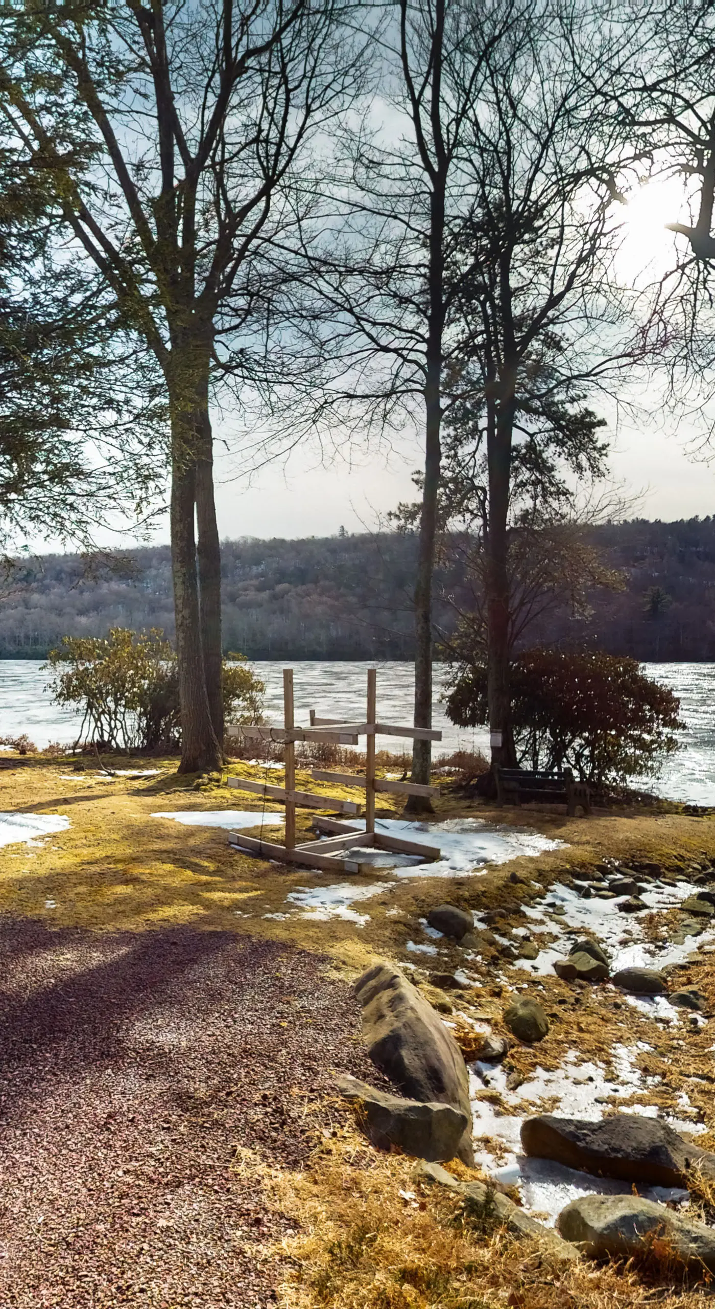 Lakefront Poconos Retreat! Pool & Hot Tub Access