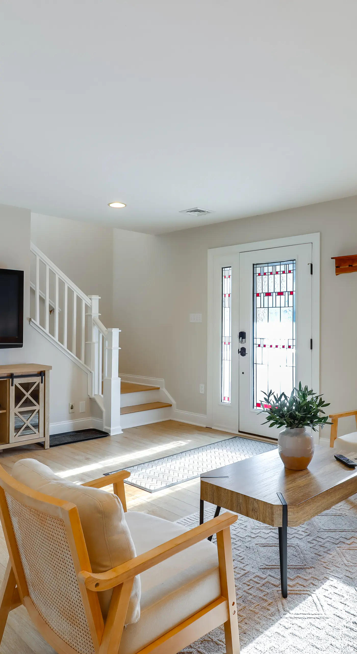 Walk to Big Boulder Mtn & Lake, Home w/ Hot Tub!