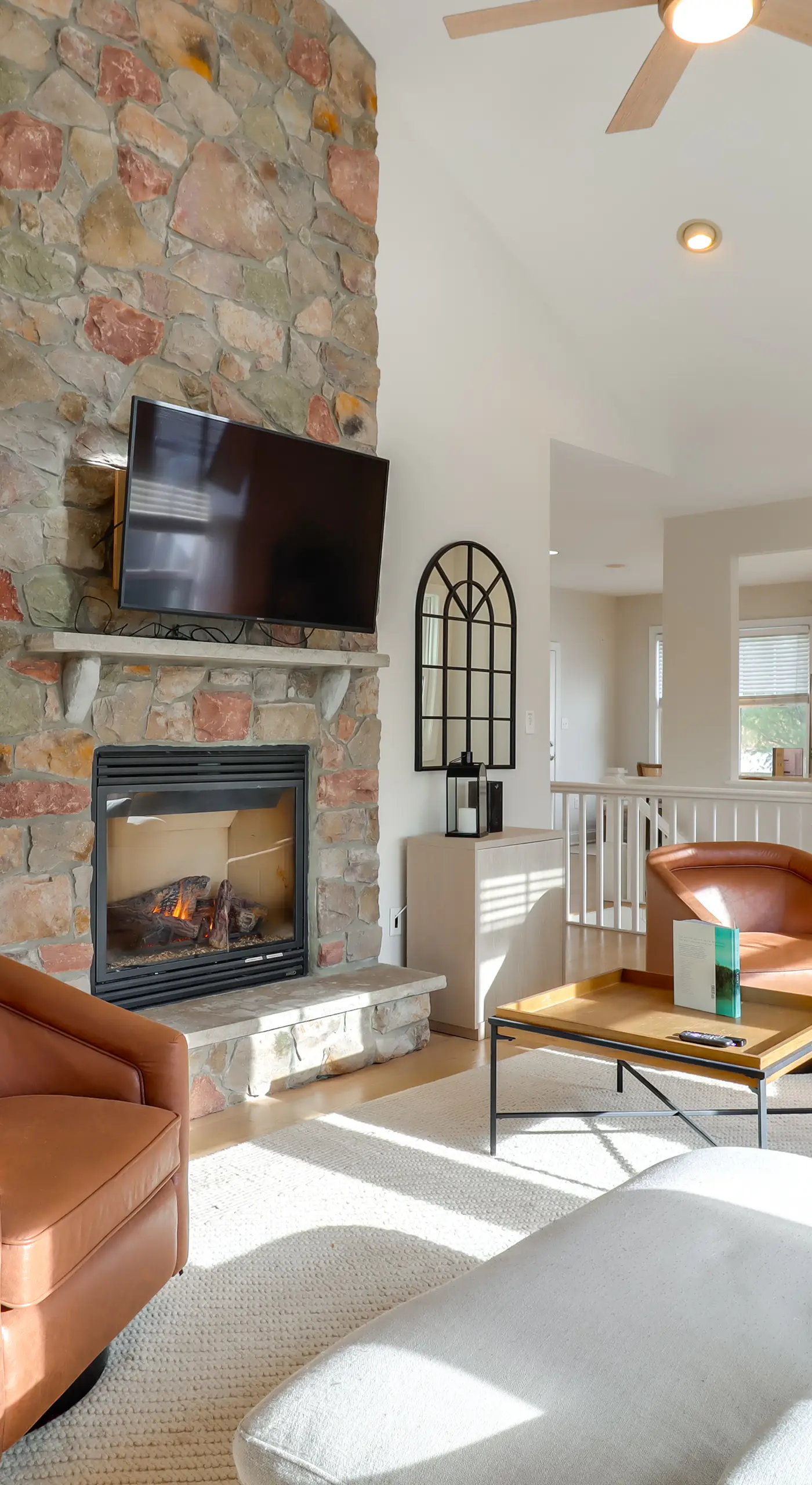 Walk to Big Boulder Mtn & Lake, Home w/ Hot Tub!