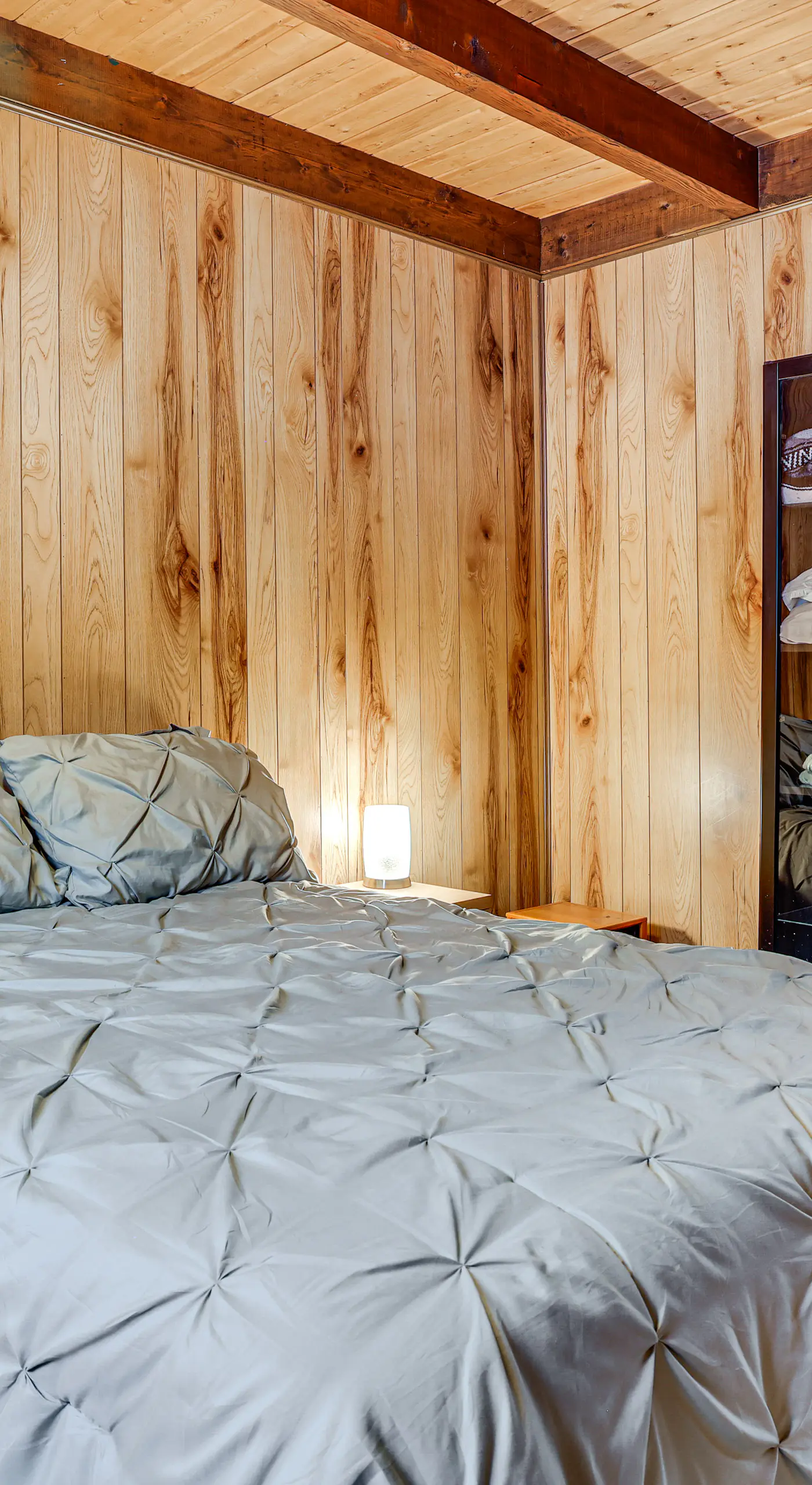 Poconos Retreat in The Hideout Lake Community!