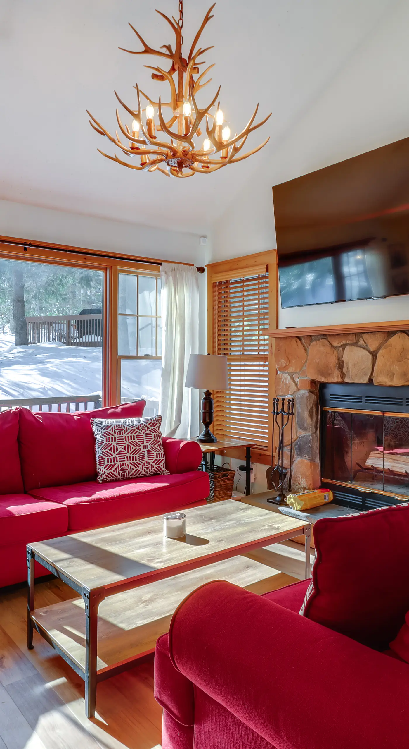 Near Slopes, Trails & Fun! Camelback Townhome