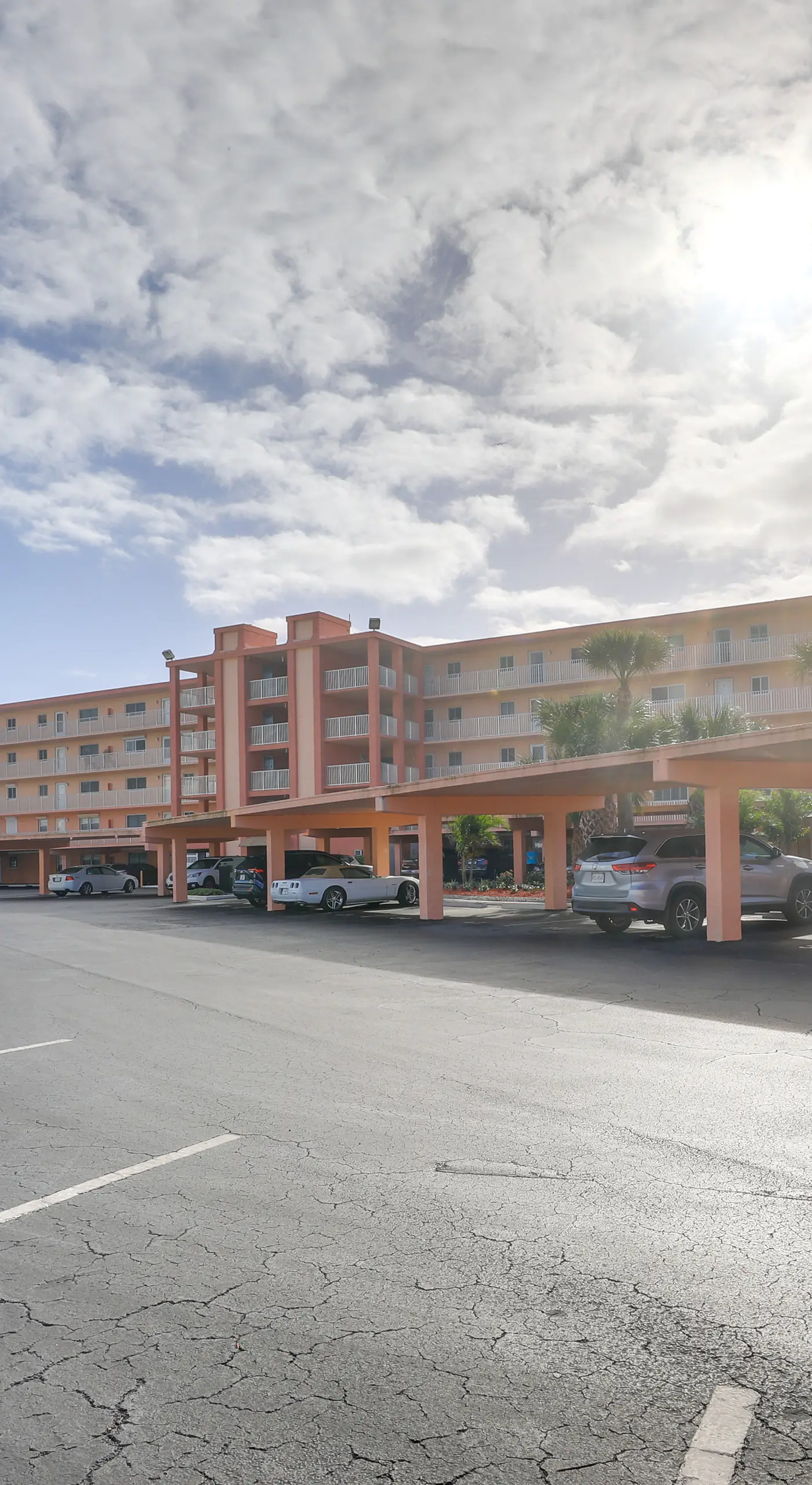 Oceanfront Cocoa Beach Condo w/ View: Walk to Pier
