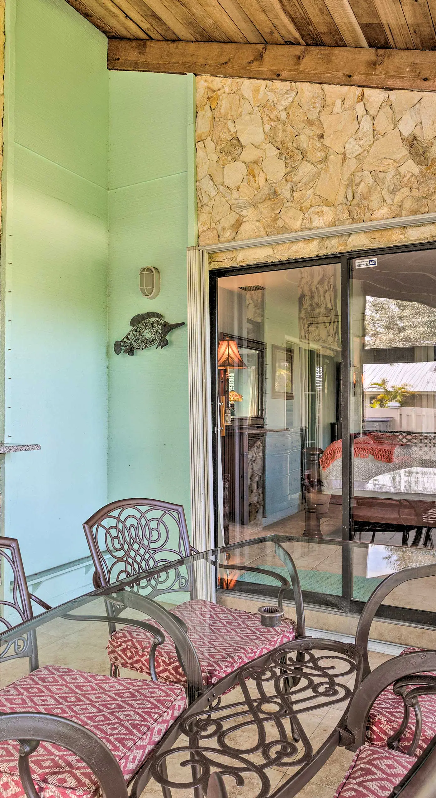 < 1 Mi to Jensen Beach: Home w/ Community Perks!