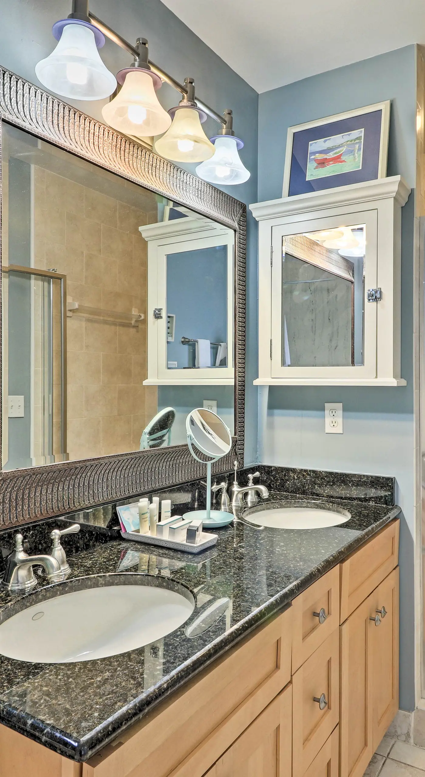 < 1 Mi to Jensen Beach: Home w/ Community Perks!