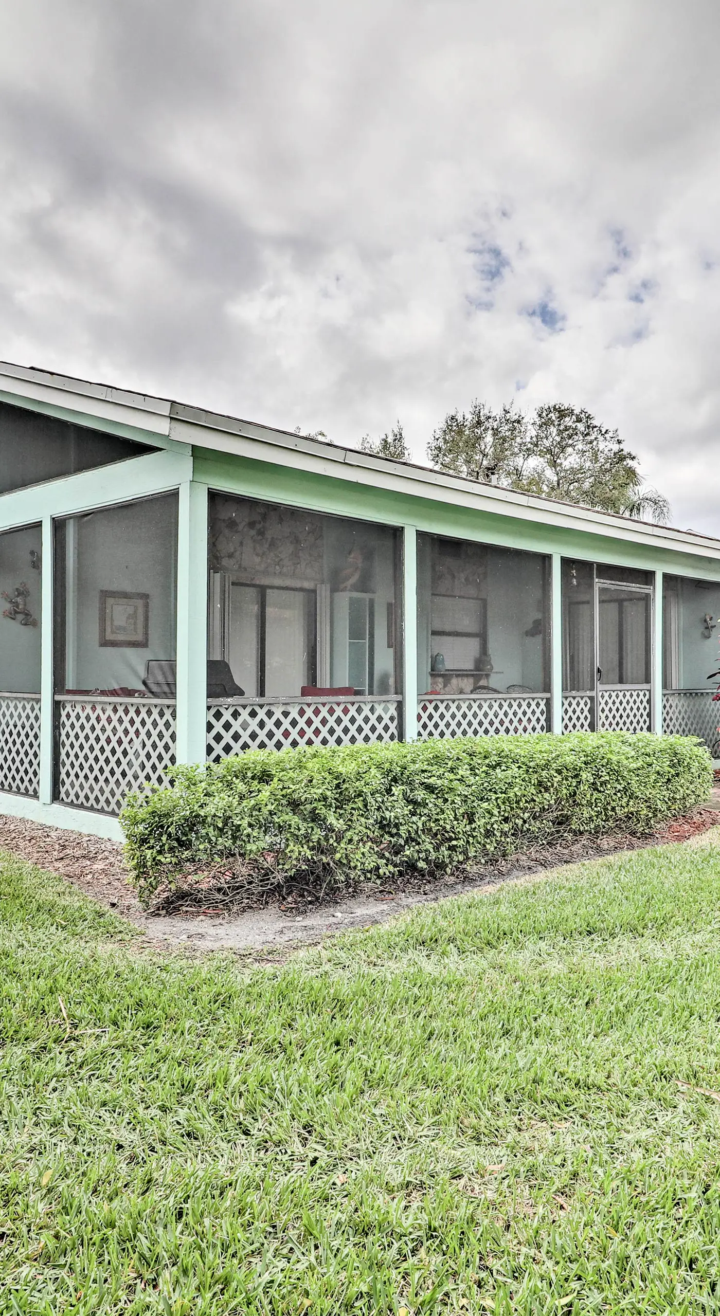 < 1 Mi to Jensen Beach: Home w/ Community Perks!