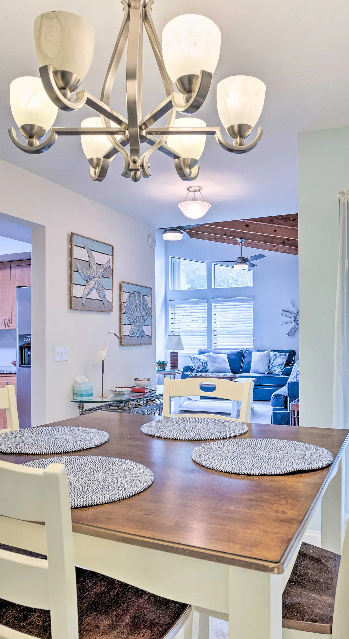 < 1 Mi to Jensen Beach: Home w/ Community Perks!