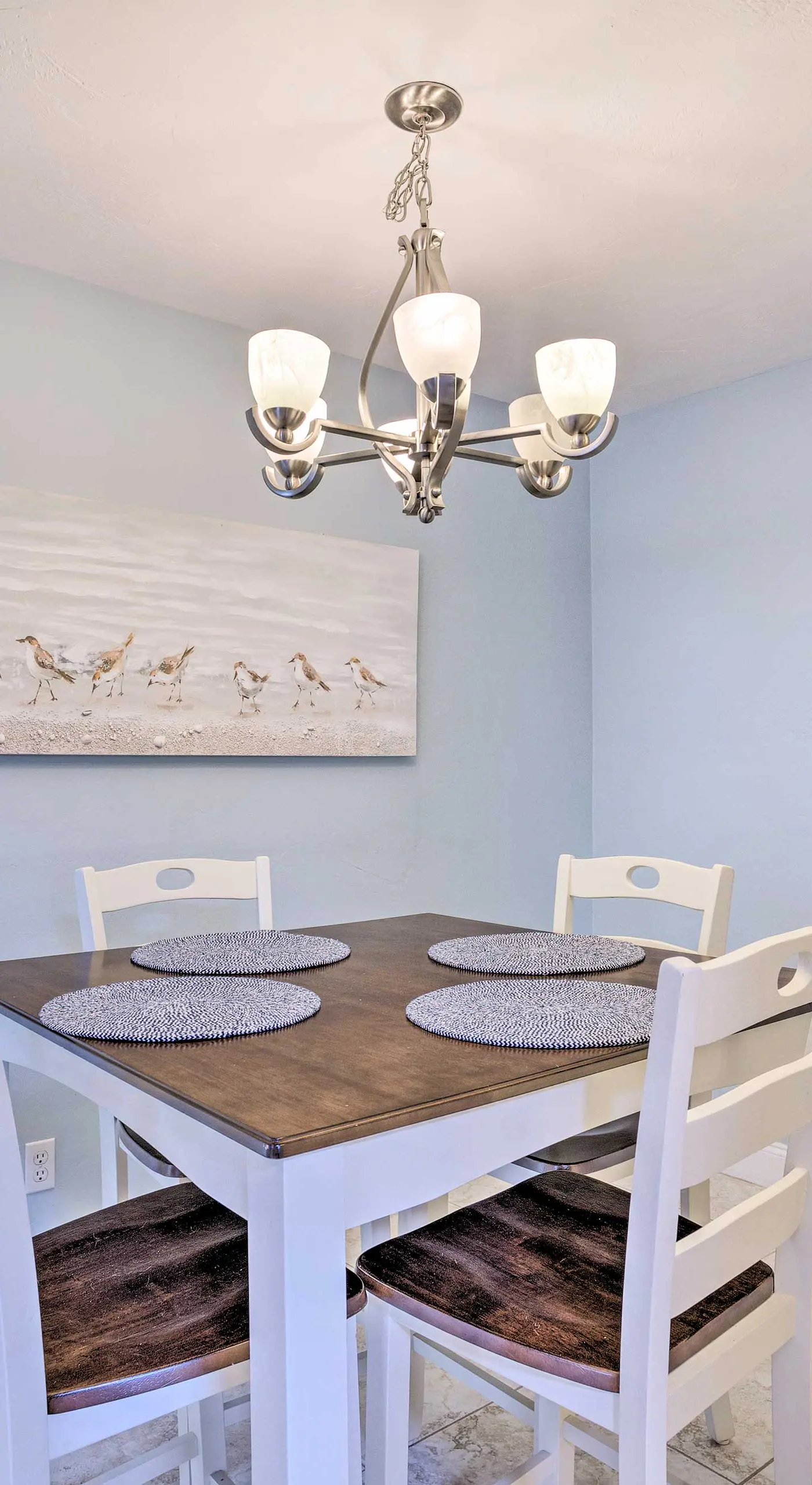 < 1 Mi to Jensen Beach: Home w/ Community Perks!