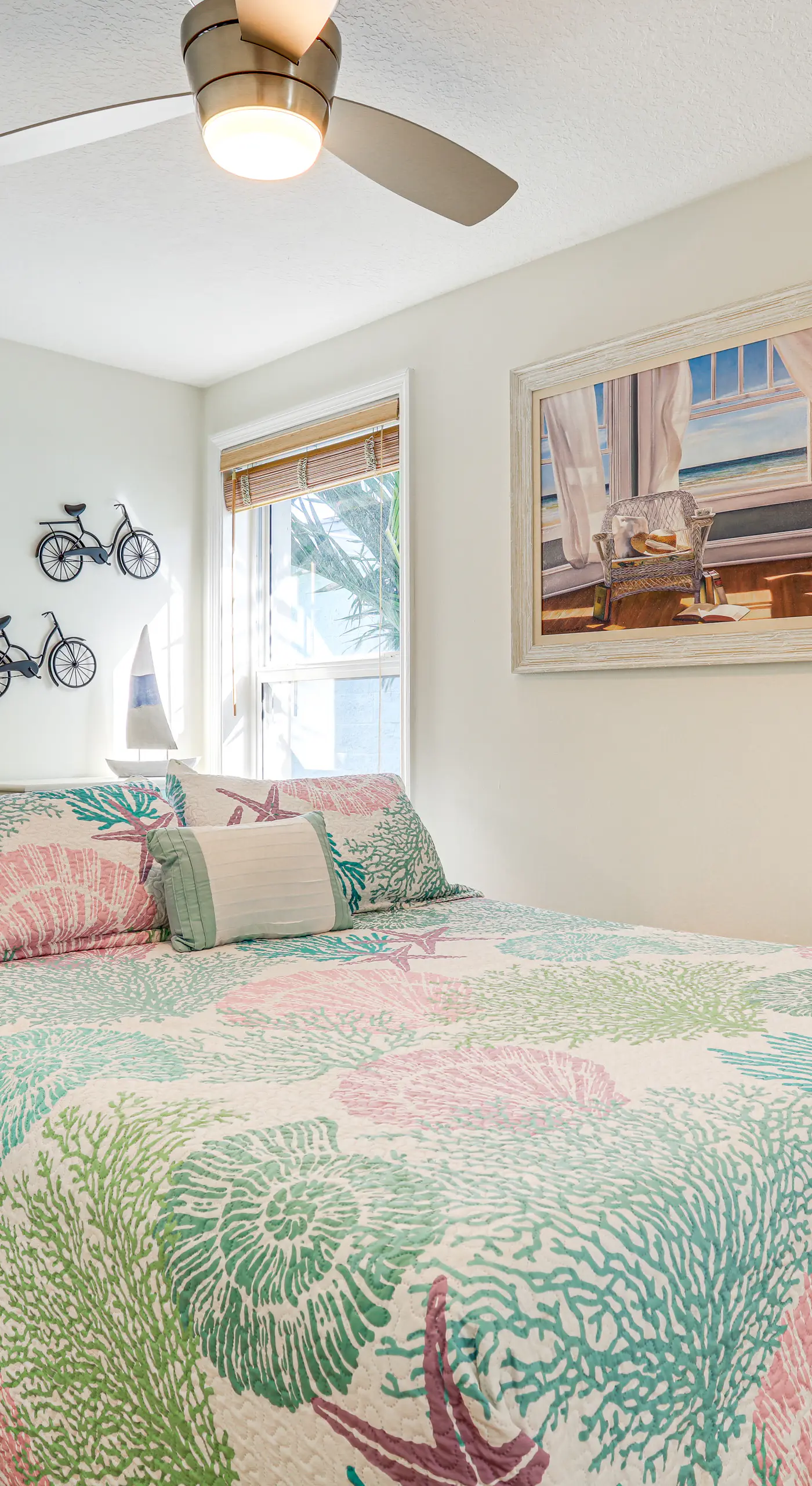 South Hutchinson Island Cottage w/ Beach Access!