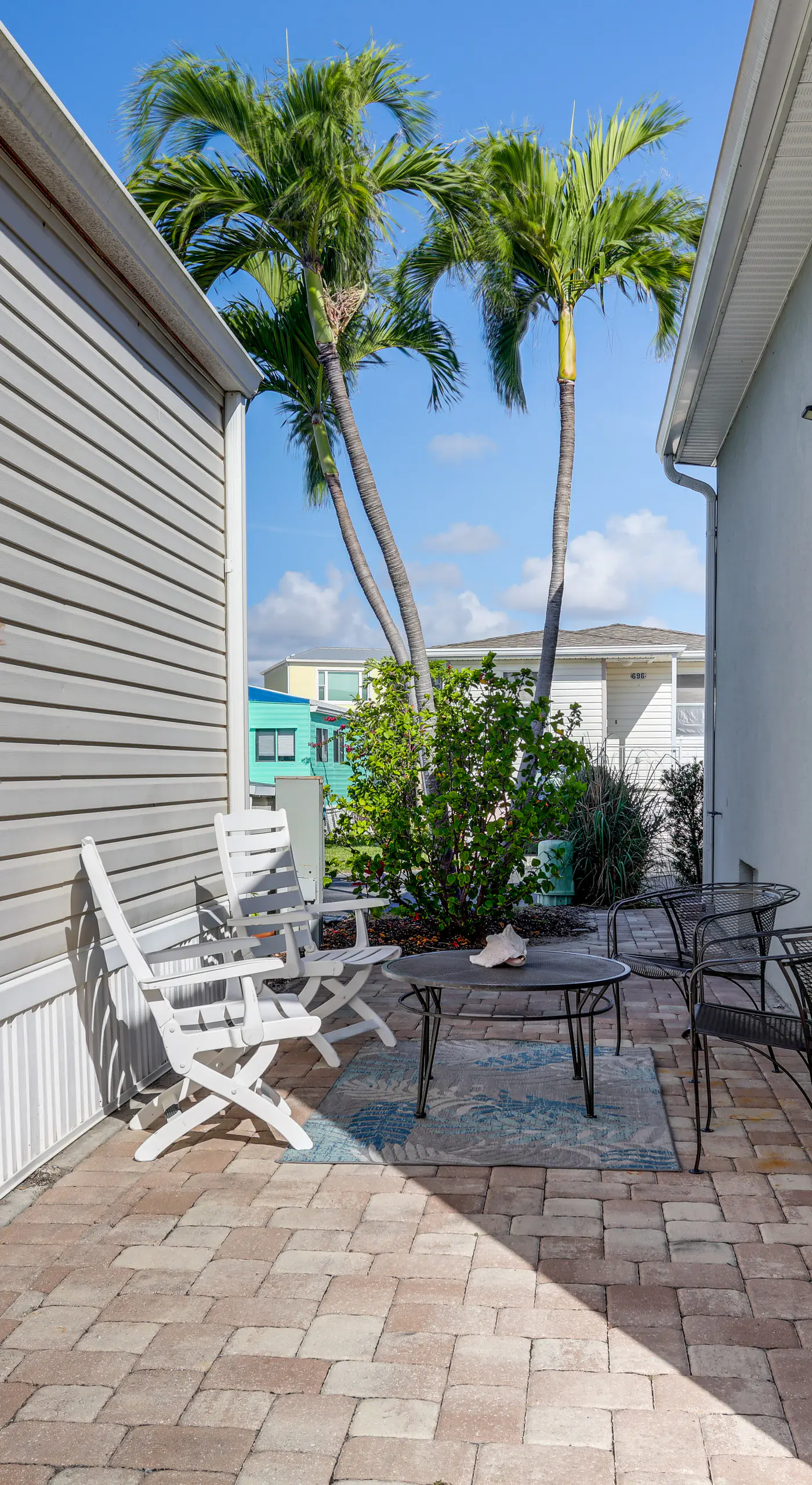 South Hutchinson Island Cottage w/ Beach Access!