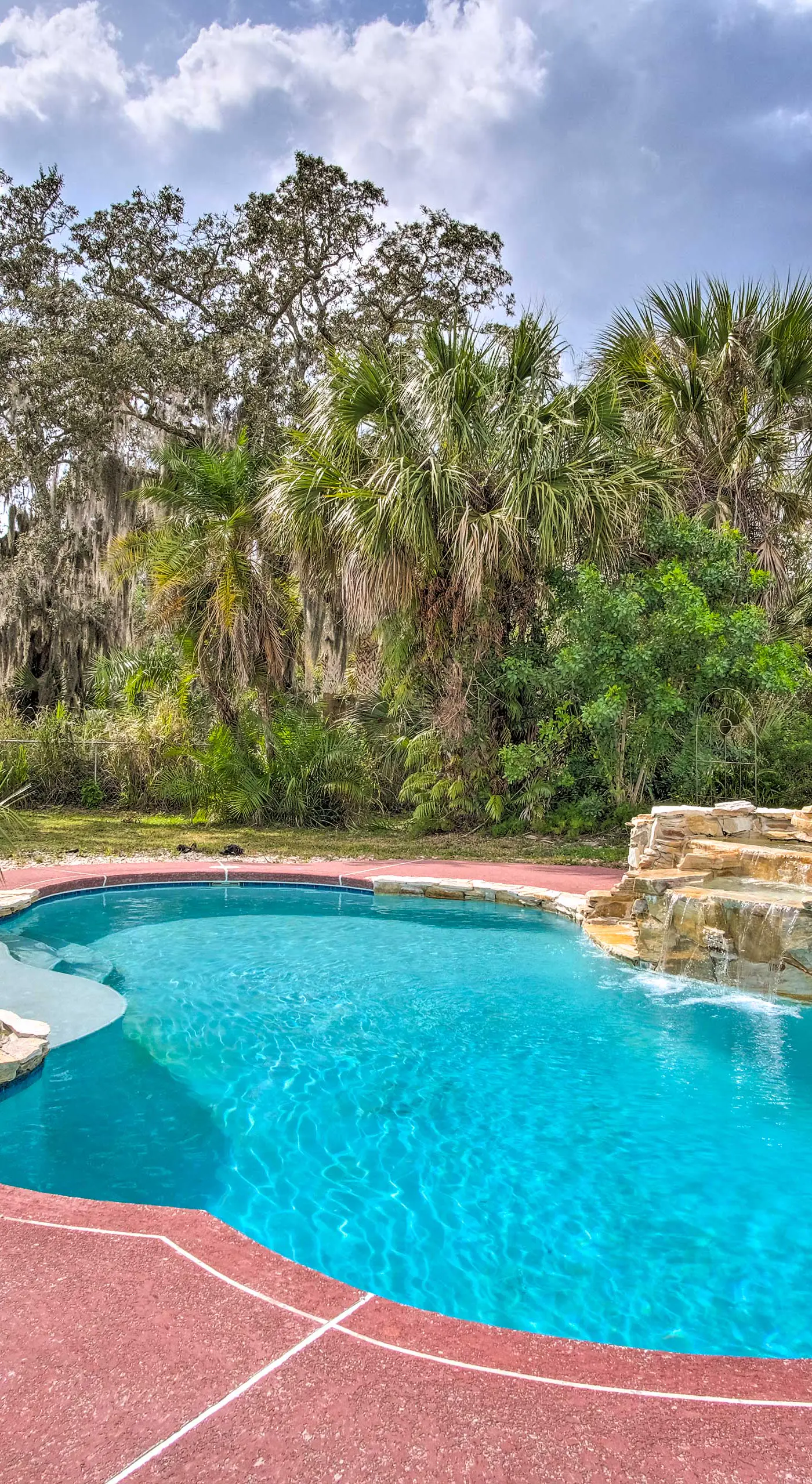 Cozy Melbourne Home w/ Deck & Pool: 5 Mi to Beach!