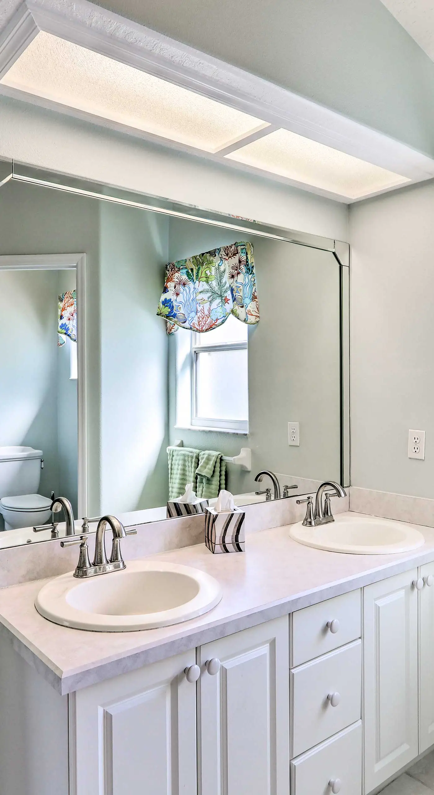 Merritt Island Home with Grill & Saltwater Pool